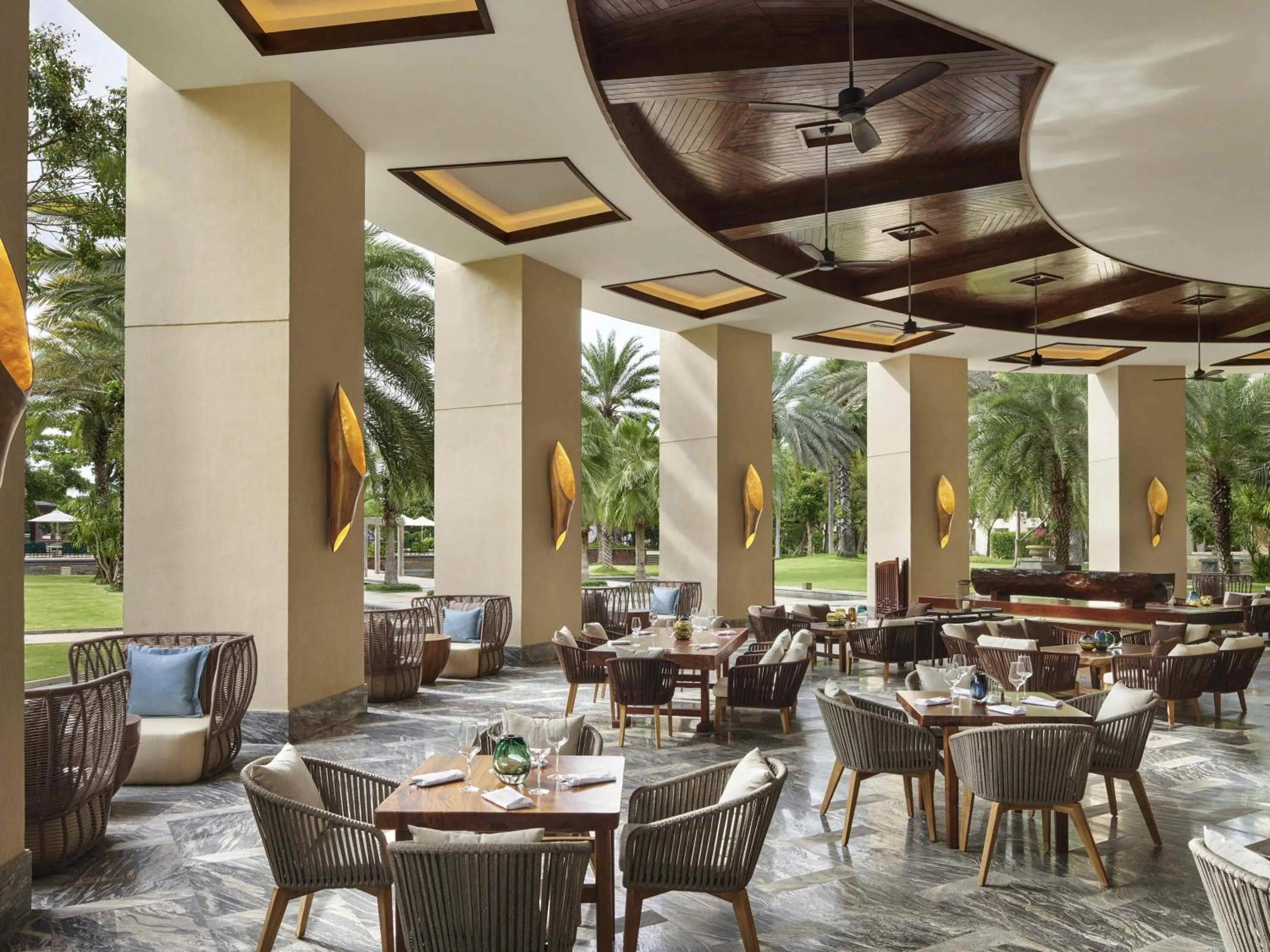 Restaurant/places to eat in Fairmont Sanya Haitang Bay