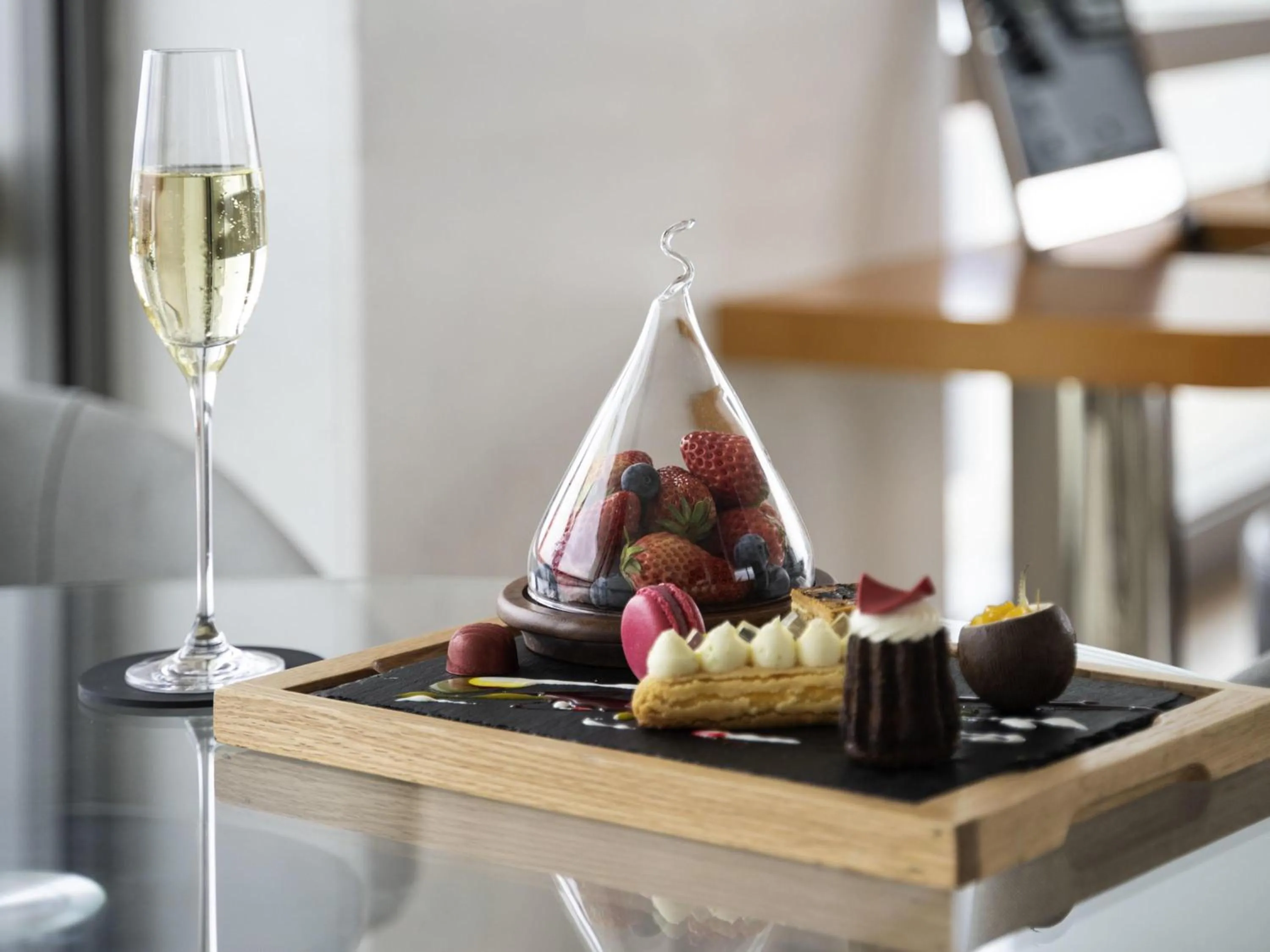 Bedroom in Sofitel Haikou