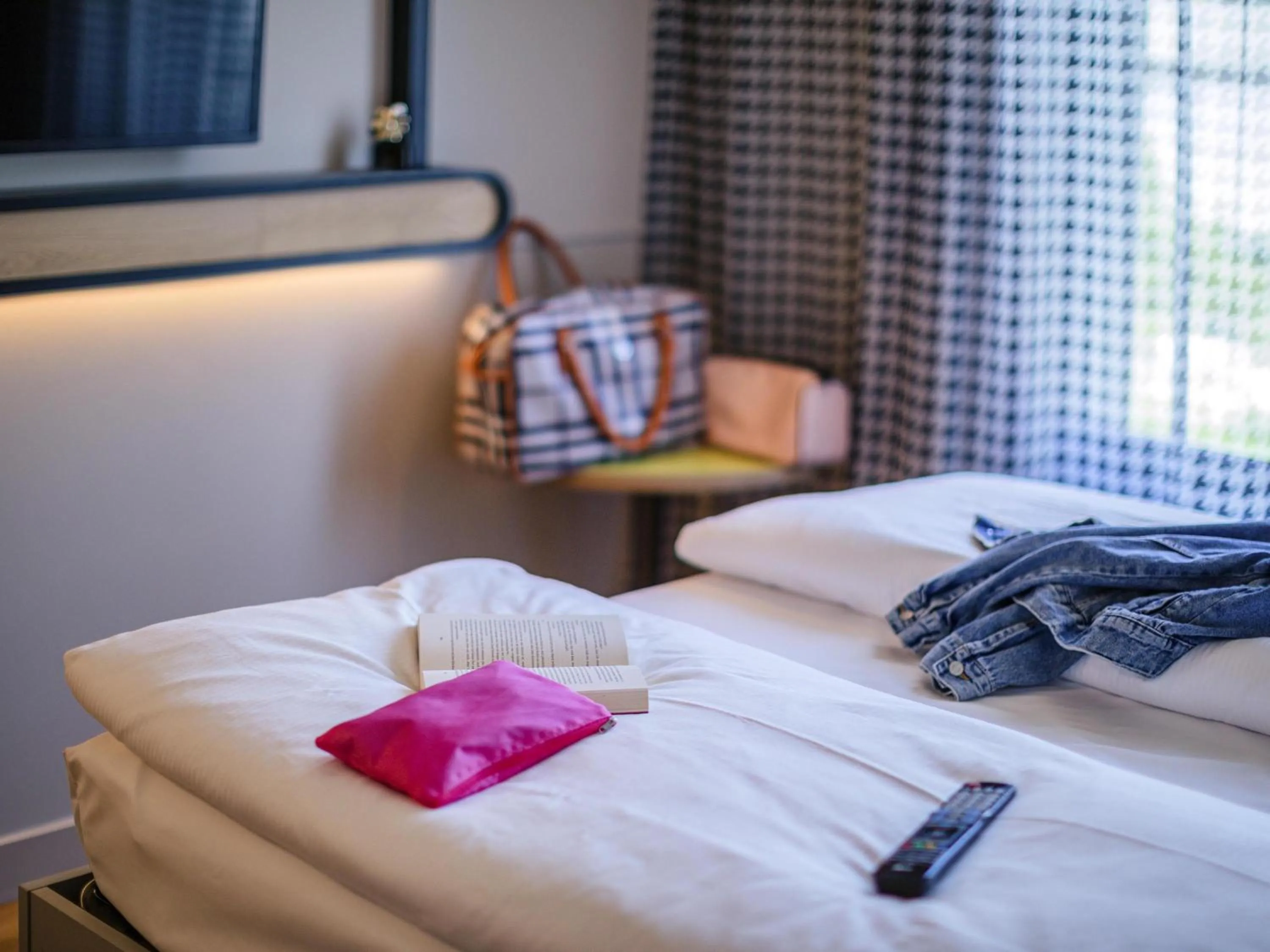 Bedroom, Bed in Adagio Access Stuttgart Airport Messe