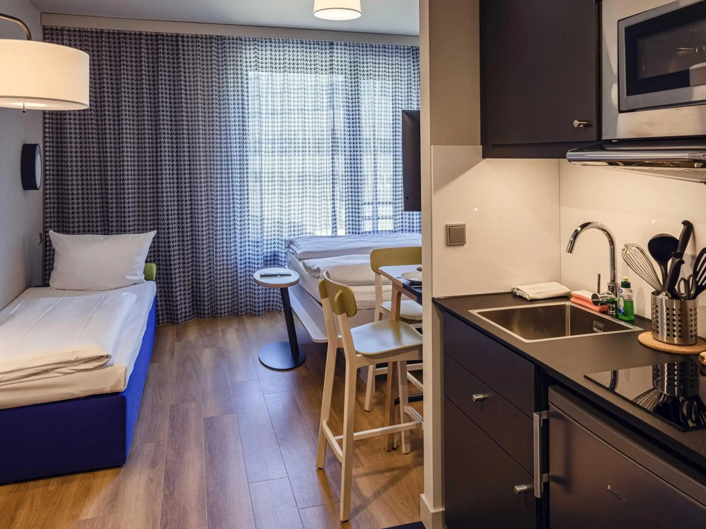 Bedroom, Bed in Adagio Access Stuttgart Airport Messe Bedroom, Bed in Adagio Access Stuttgart Airport Messe