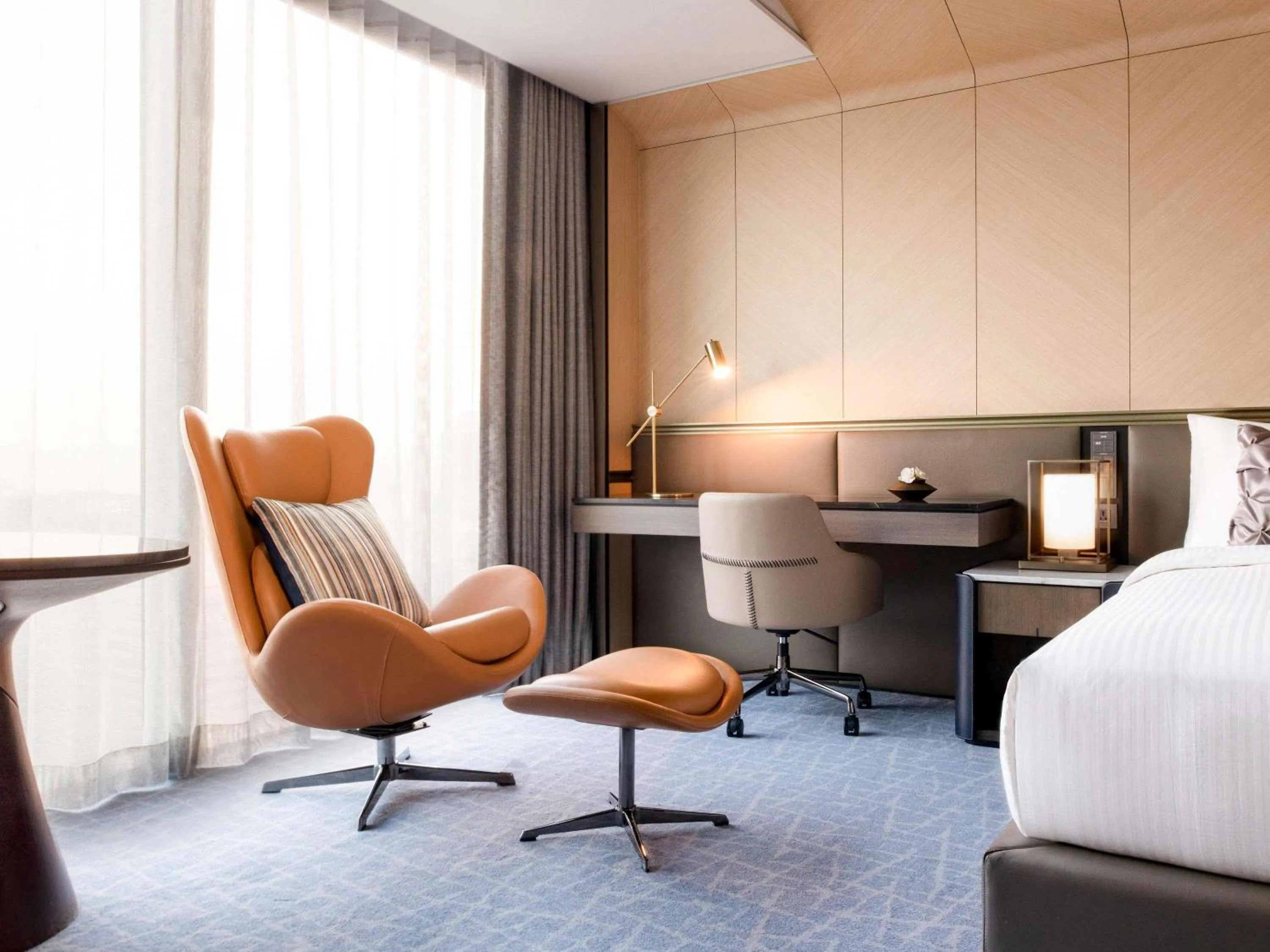 Bedroom in Fairmont Ambassador Seoul