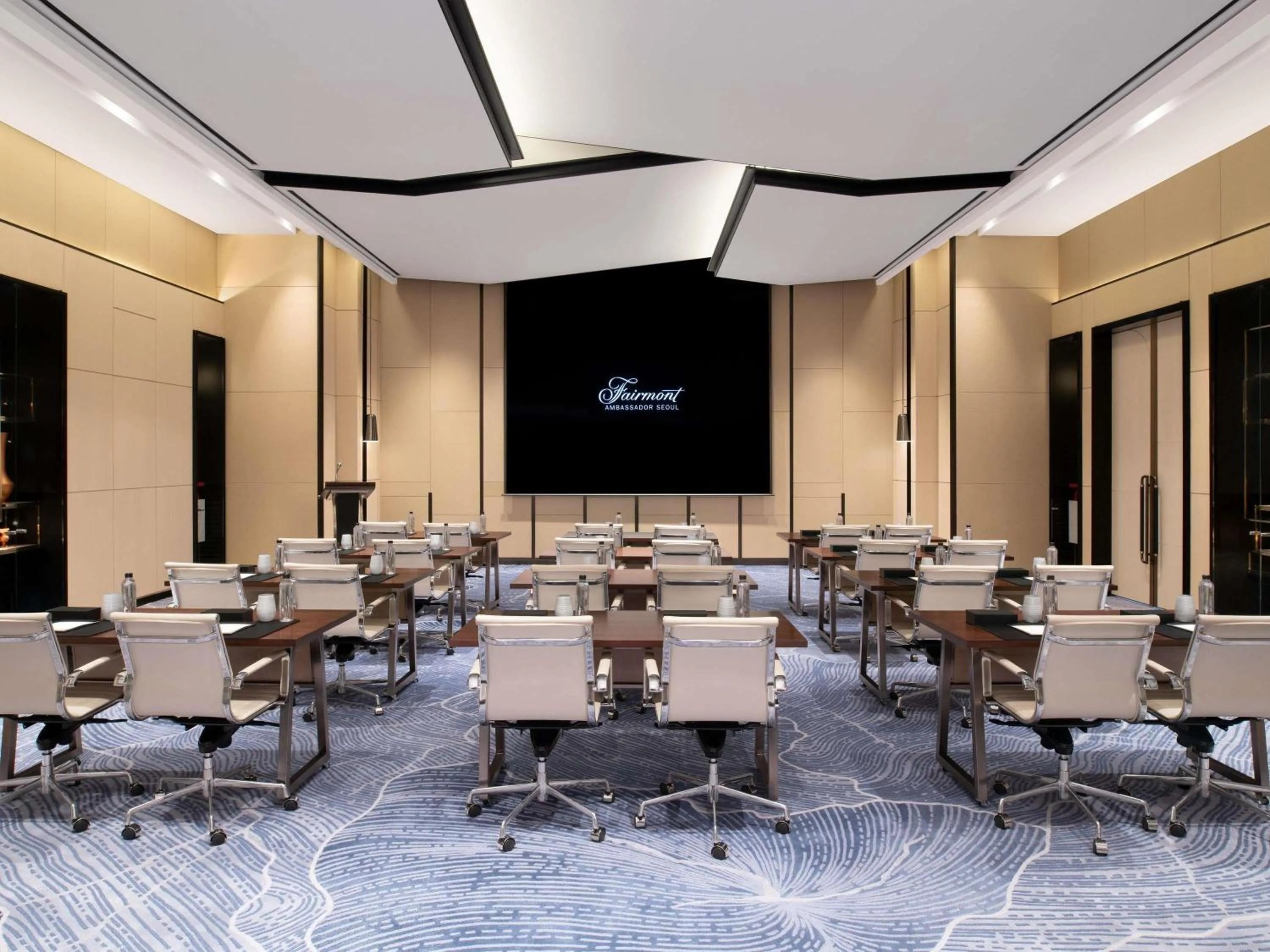 Meeting/conference room in Fairmont Ambassador Seoul