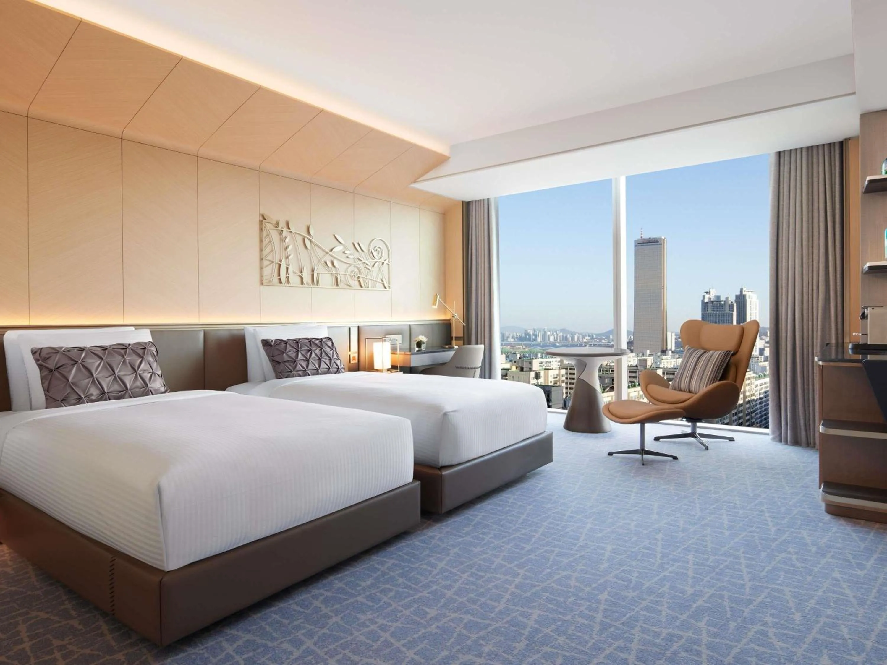 Bedroom, Bed in Fairmont Ambassador Seoul