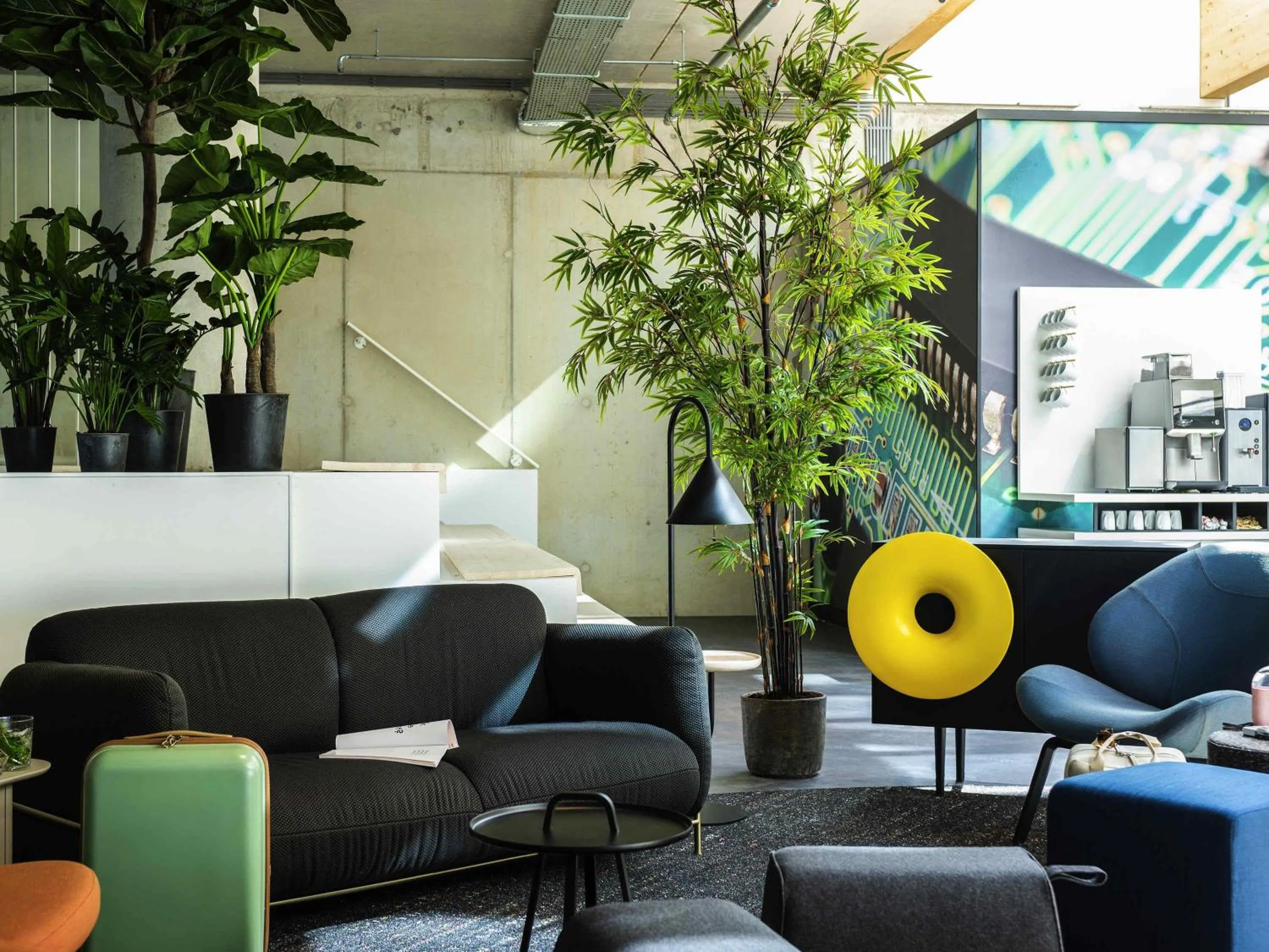 Property building in ibis Styles Delft City Centre