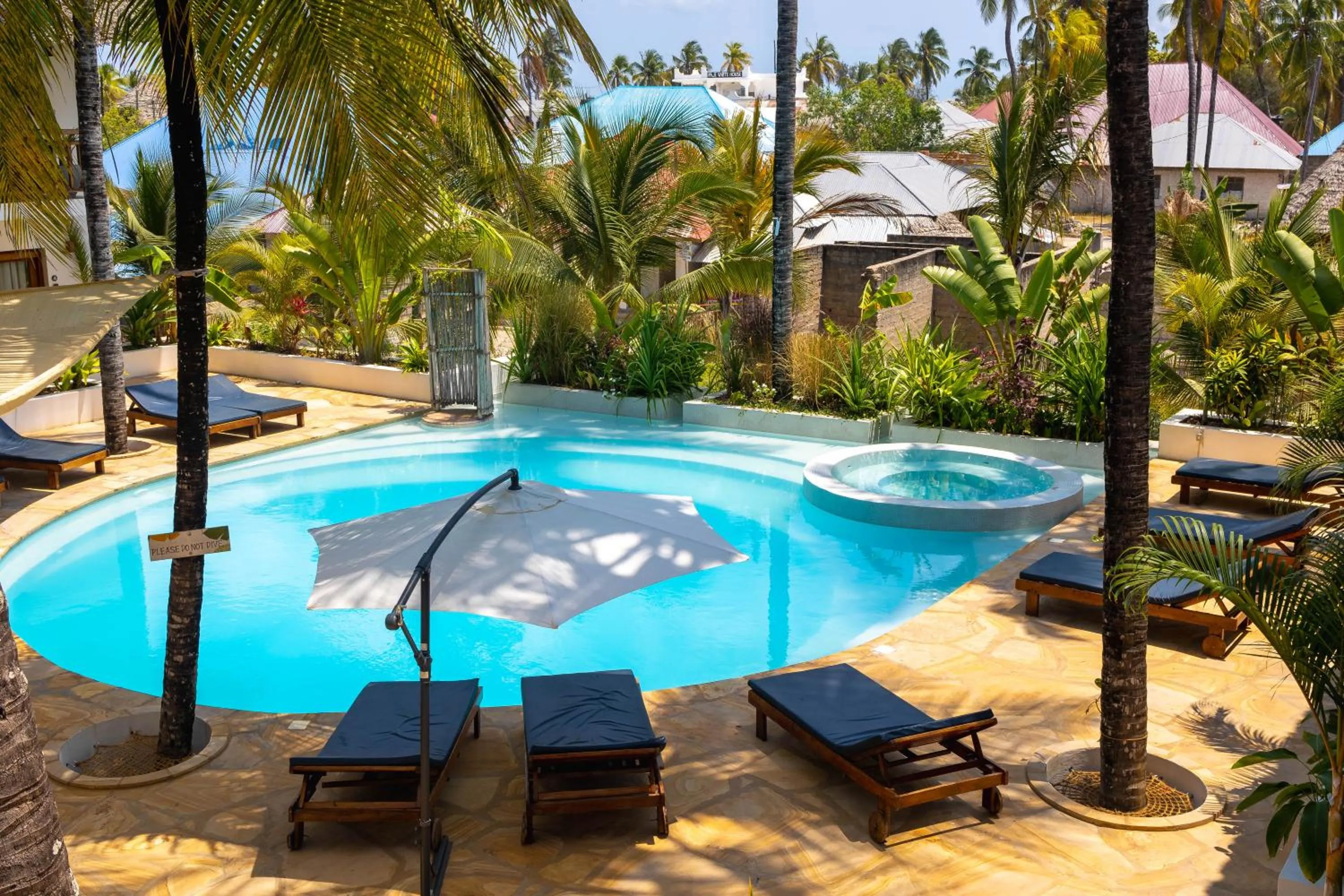 Garden view in Aluna Paje