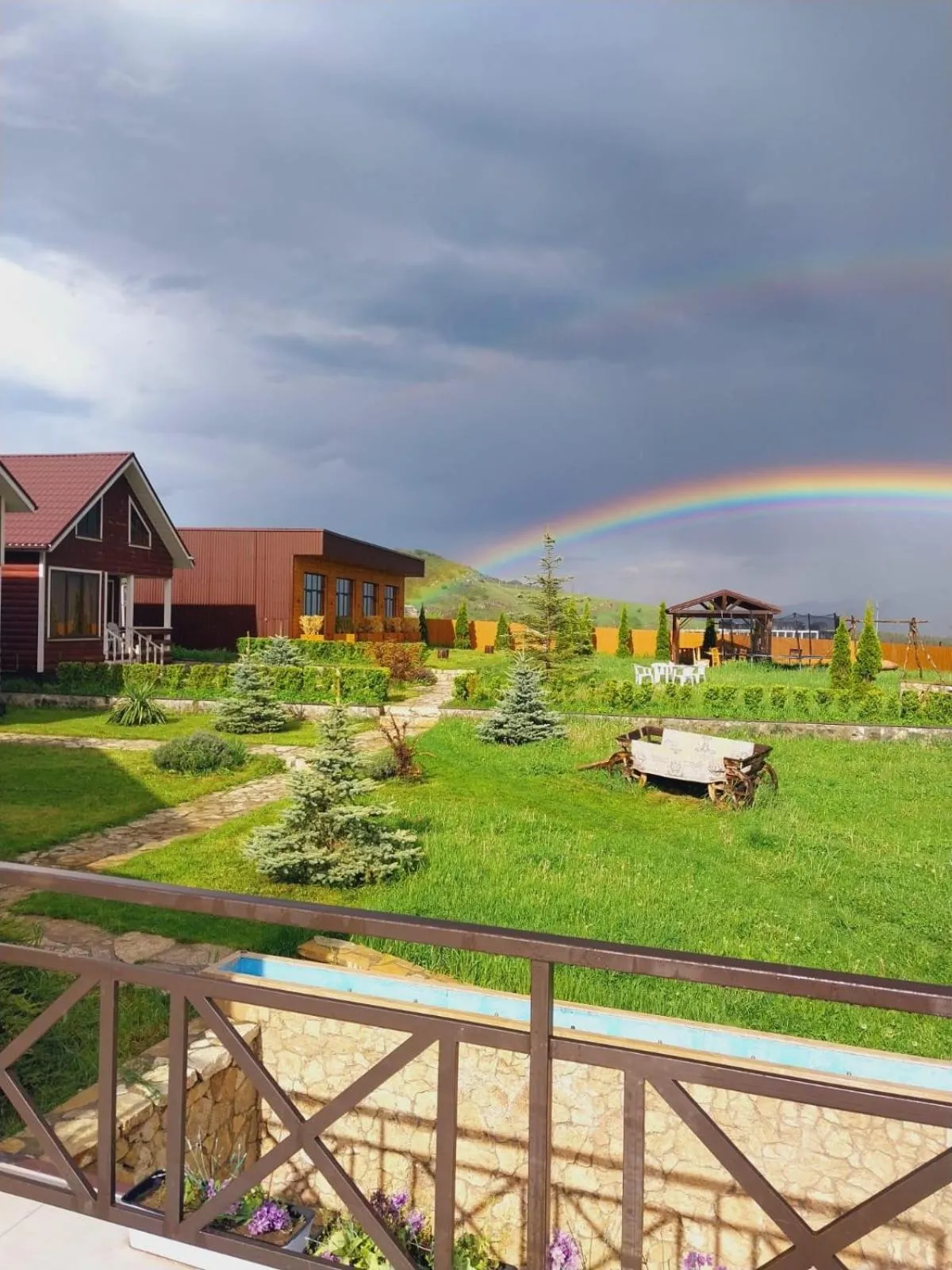 Natural landscape in COTTAGE CHALET and TOURS