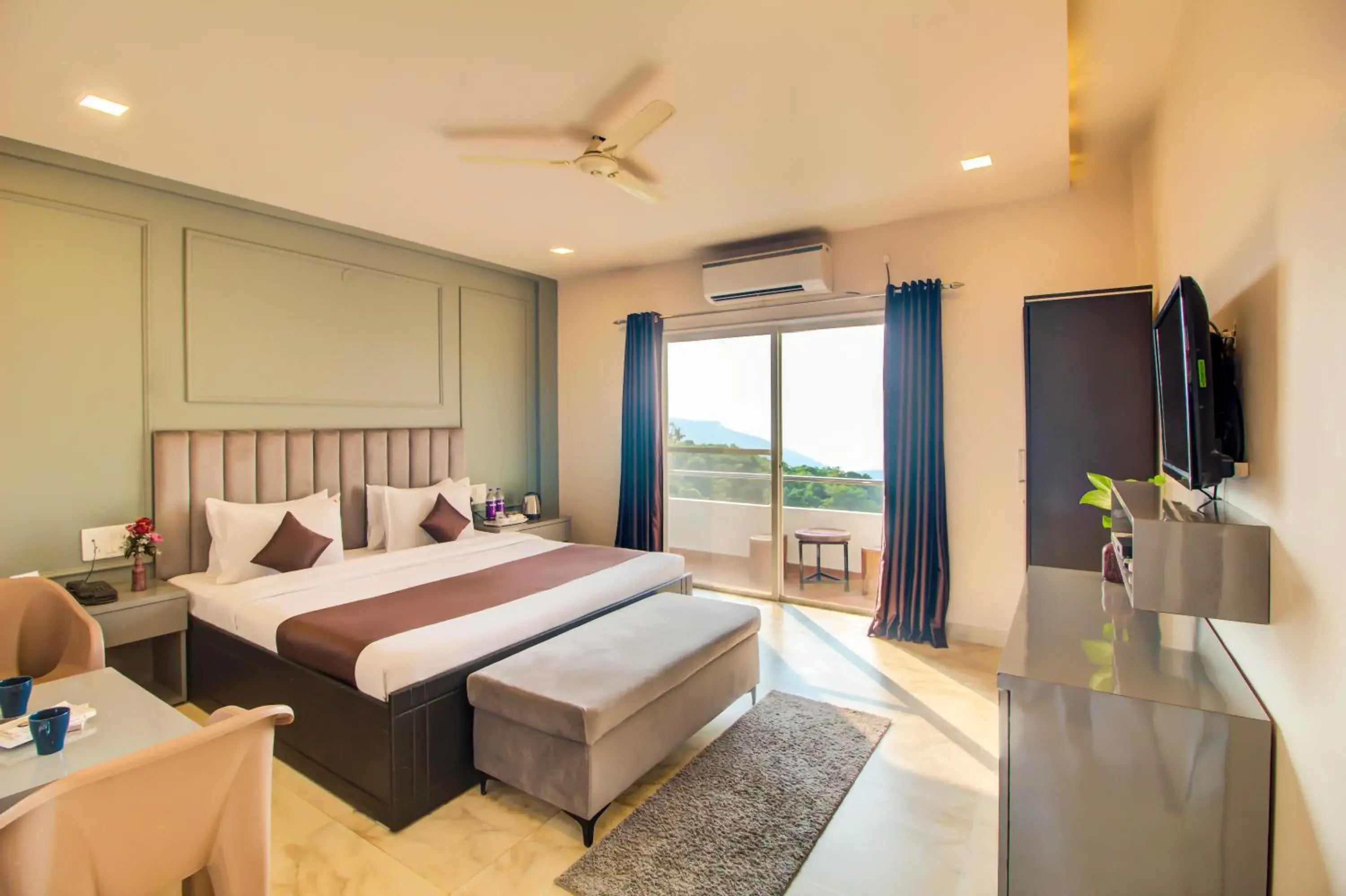 Bedroom, Bed in Harmony Palace Bedroom, Bed in Harmony Palace