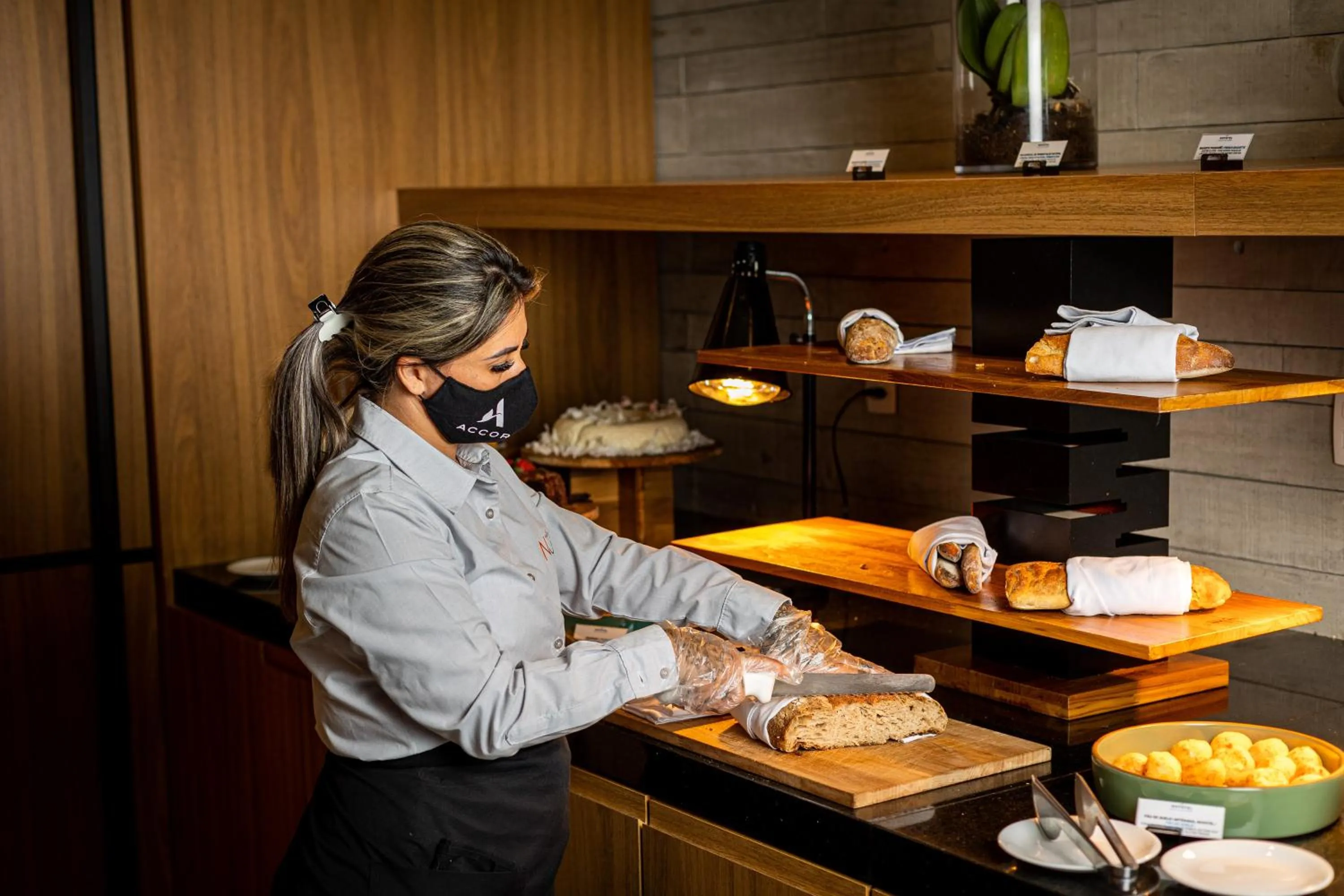 Restaurant/places to eat in Novotel BH Savassi