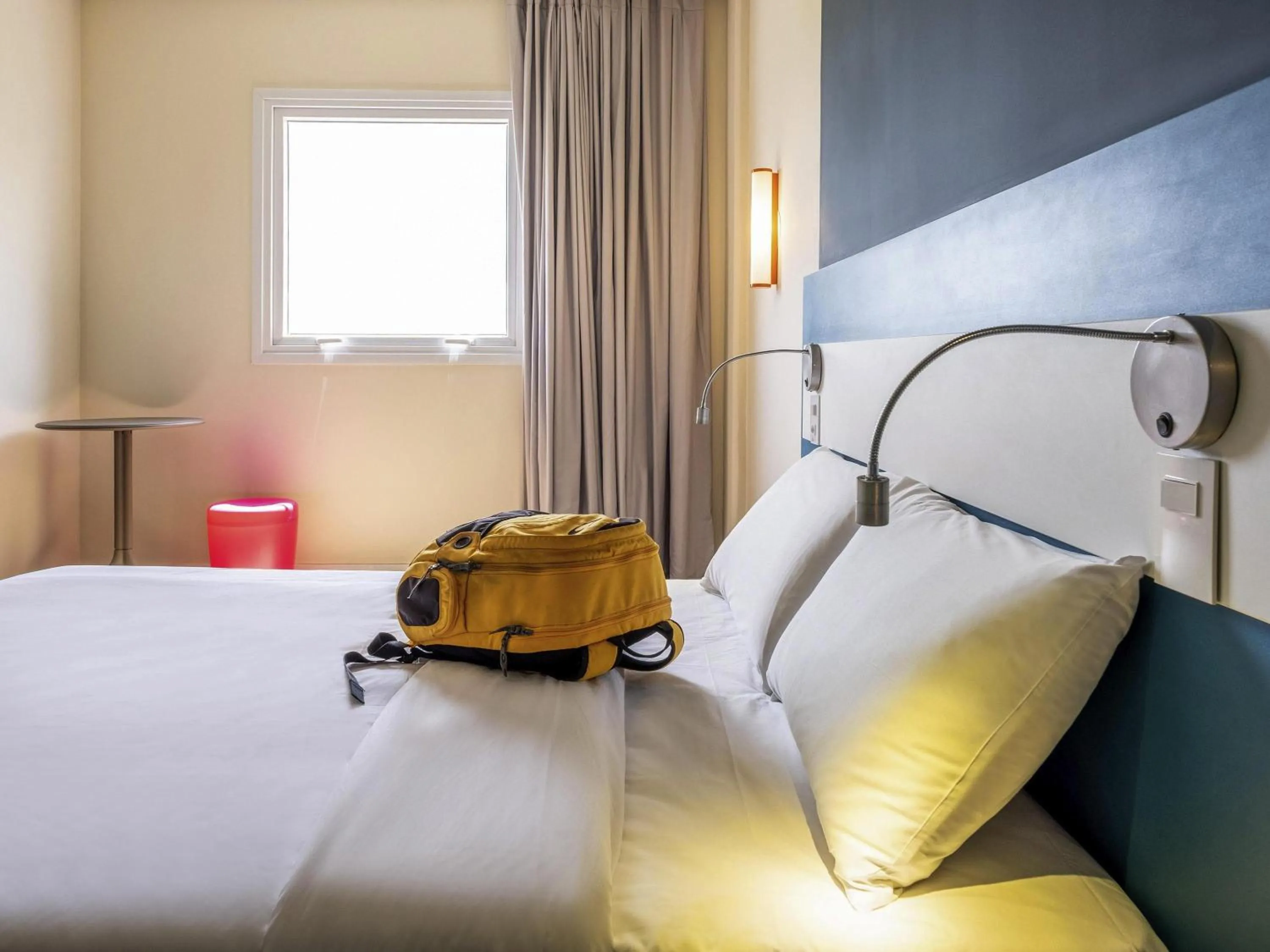 Bedroom, Bed in ibis budget Leme SP