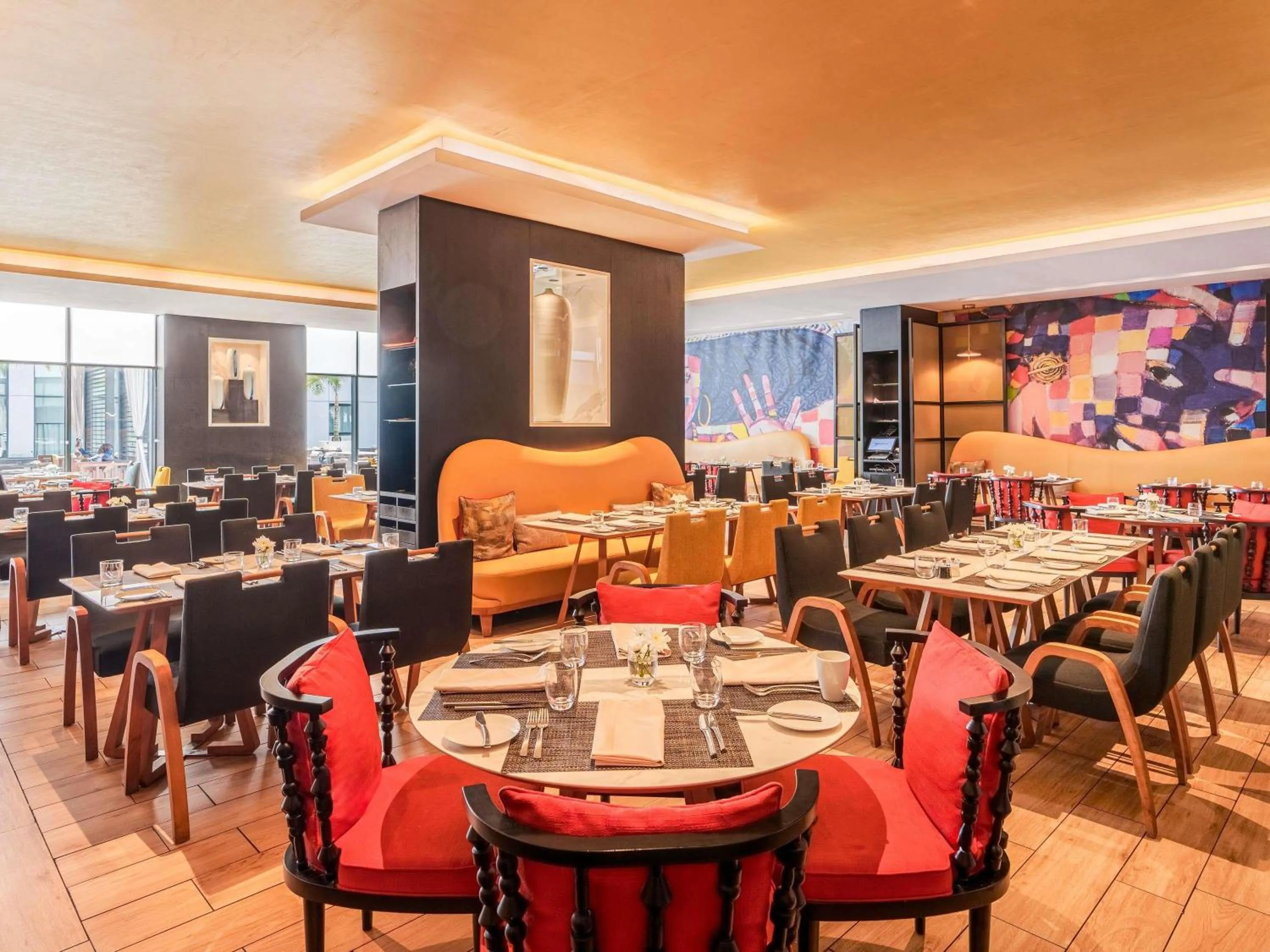 Restaurant/places to eat in Movenpick Hotel Abidjan-Accor Group