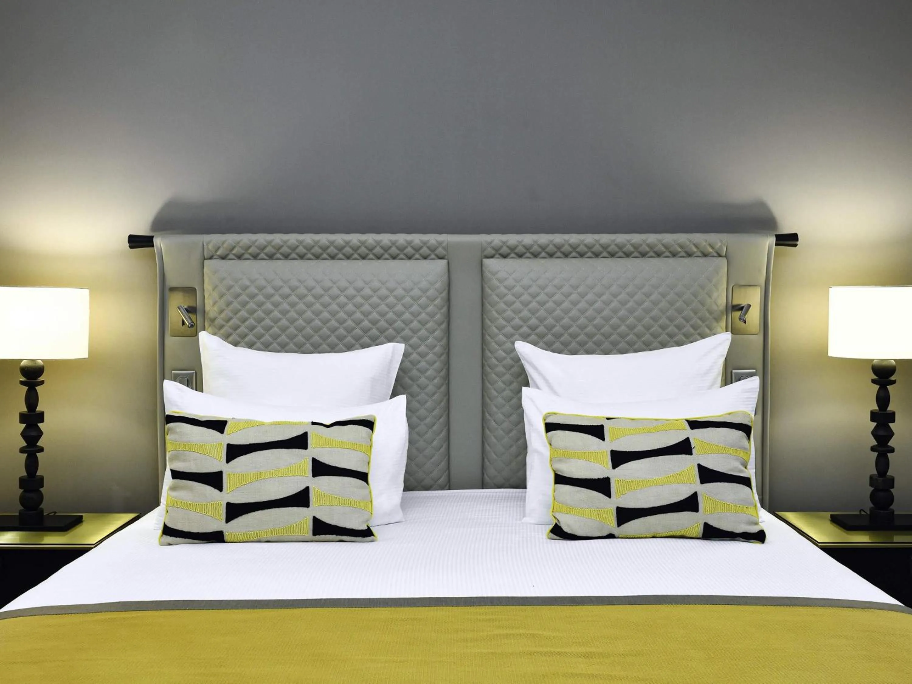 Bedroom, Bed in Movenpick Hotel Abidjan-Accor Group