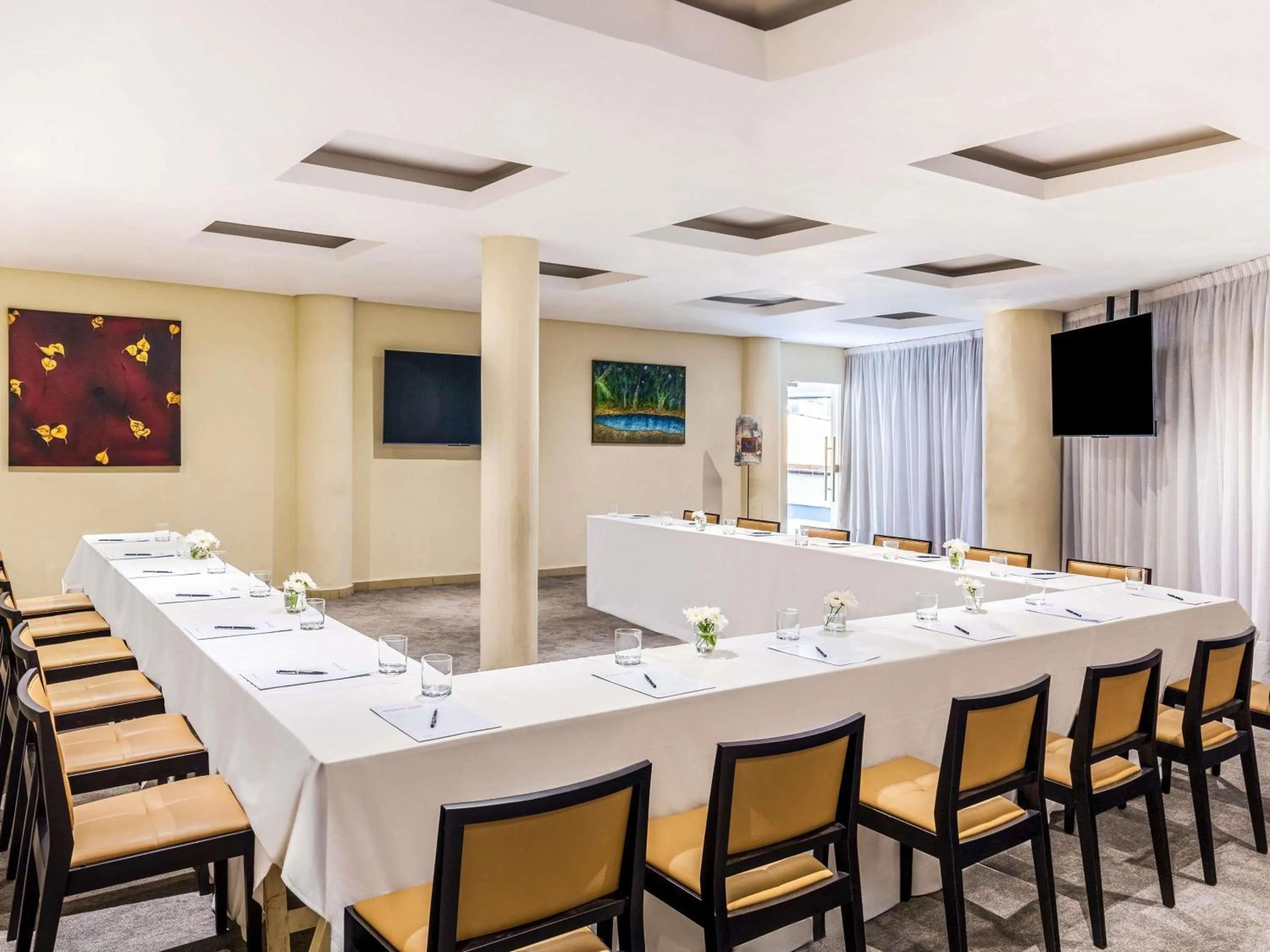 Meeting/conference room in Movenpick Hotel Abidjan-Accor Group