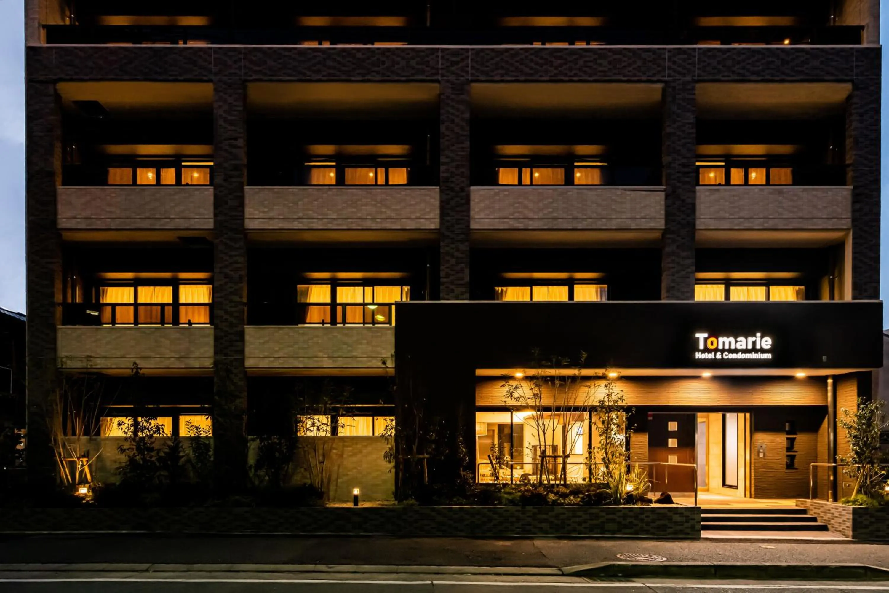 Facade/entrance in Tomariehotel & condominium