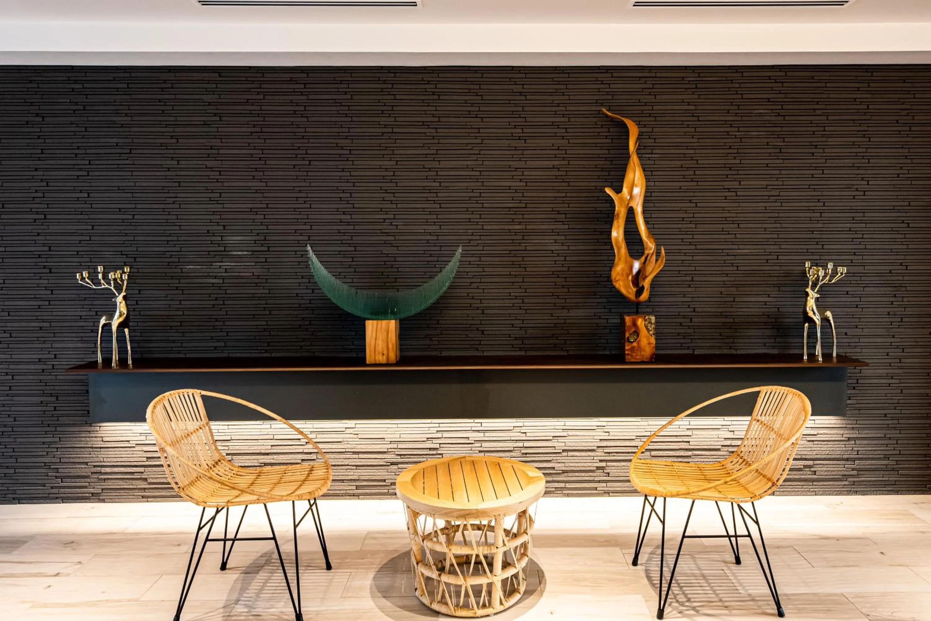 Seating area in Tomariehotel & condominium