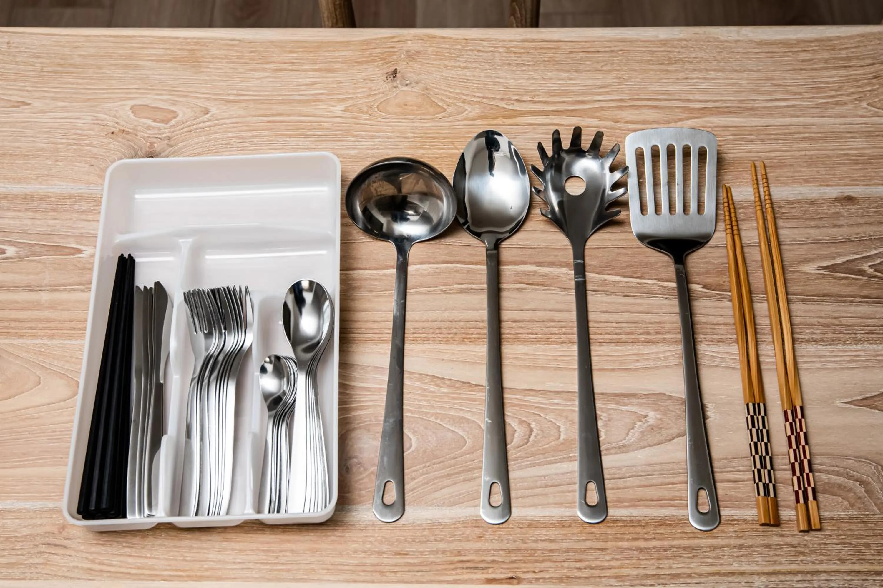 Kitchen or kitchenette in Tomariehotel & condominium