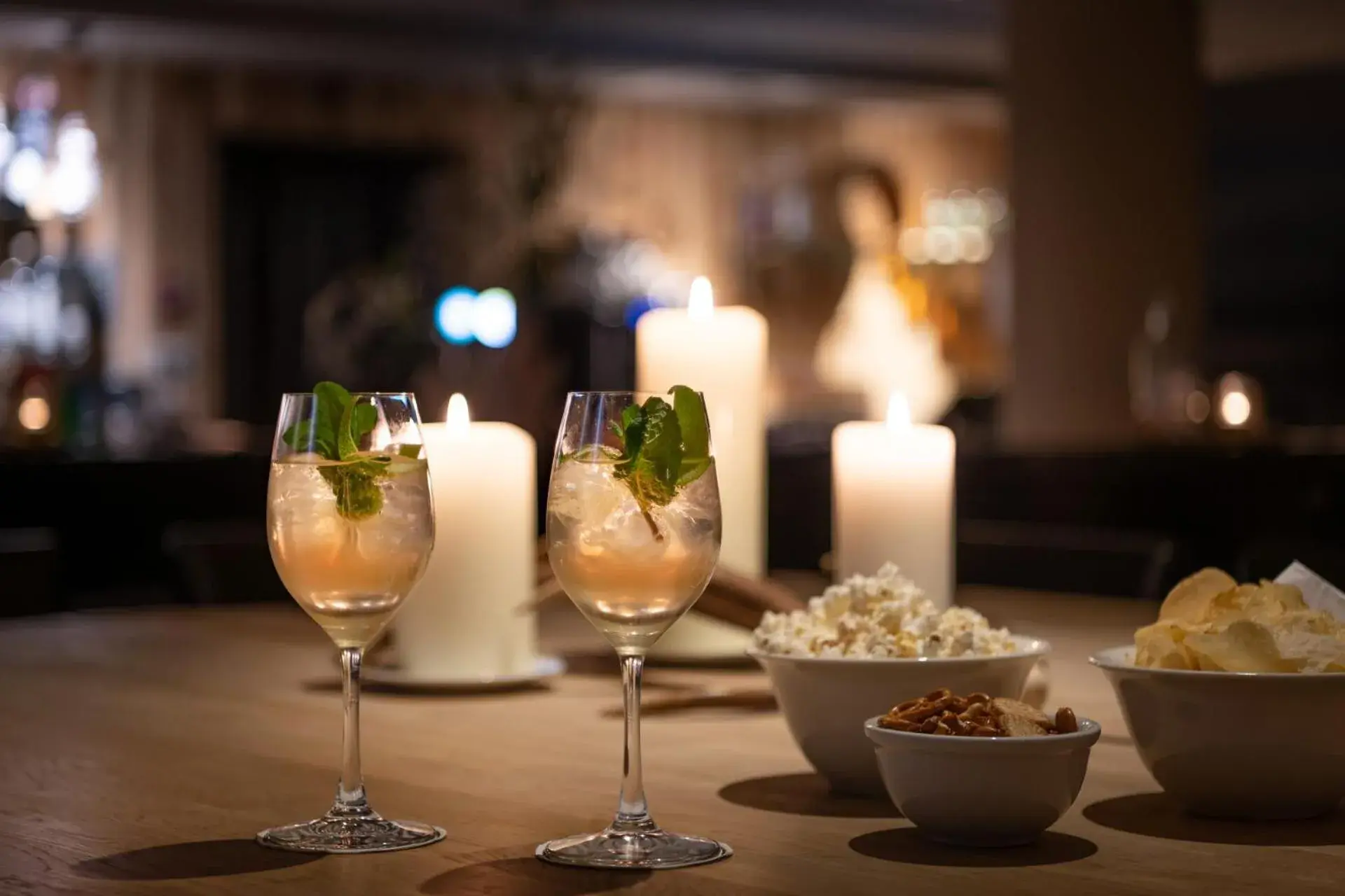 Lounge or bar in Hotel Schweizerhof Sils Maria, a Faern Collection Hotel Lounge or bar in Hotel Schweizerhof Sils Maria, a Faern Collection Hotel