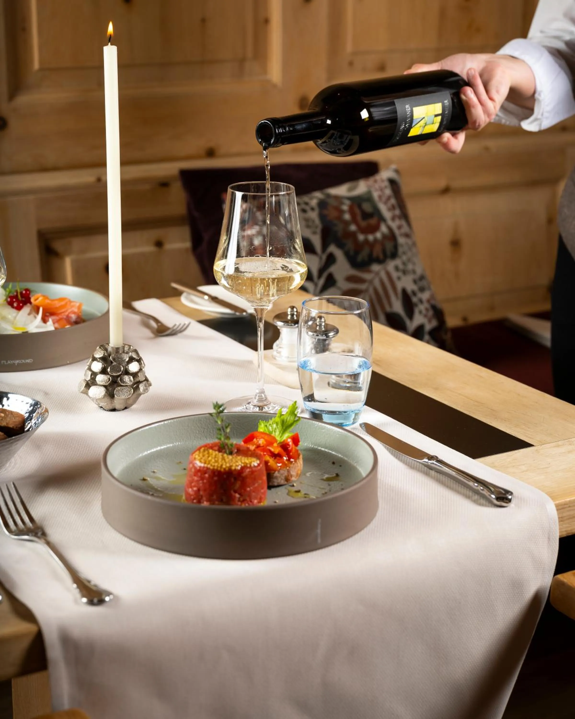 Restaurant/places to eat in Hotel Schweizerhof Sils Maria, a Faern Collection Hotel