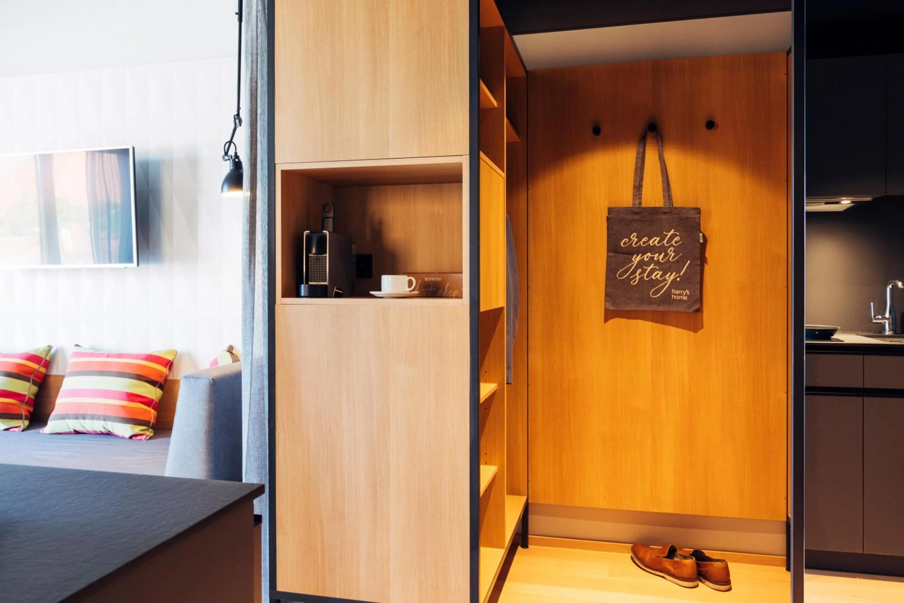 Photo of the whole room in harry's home Steyr hotel & apartments