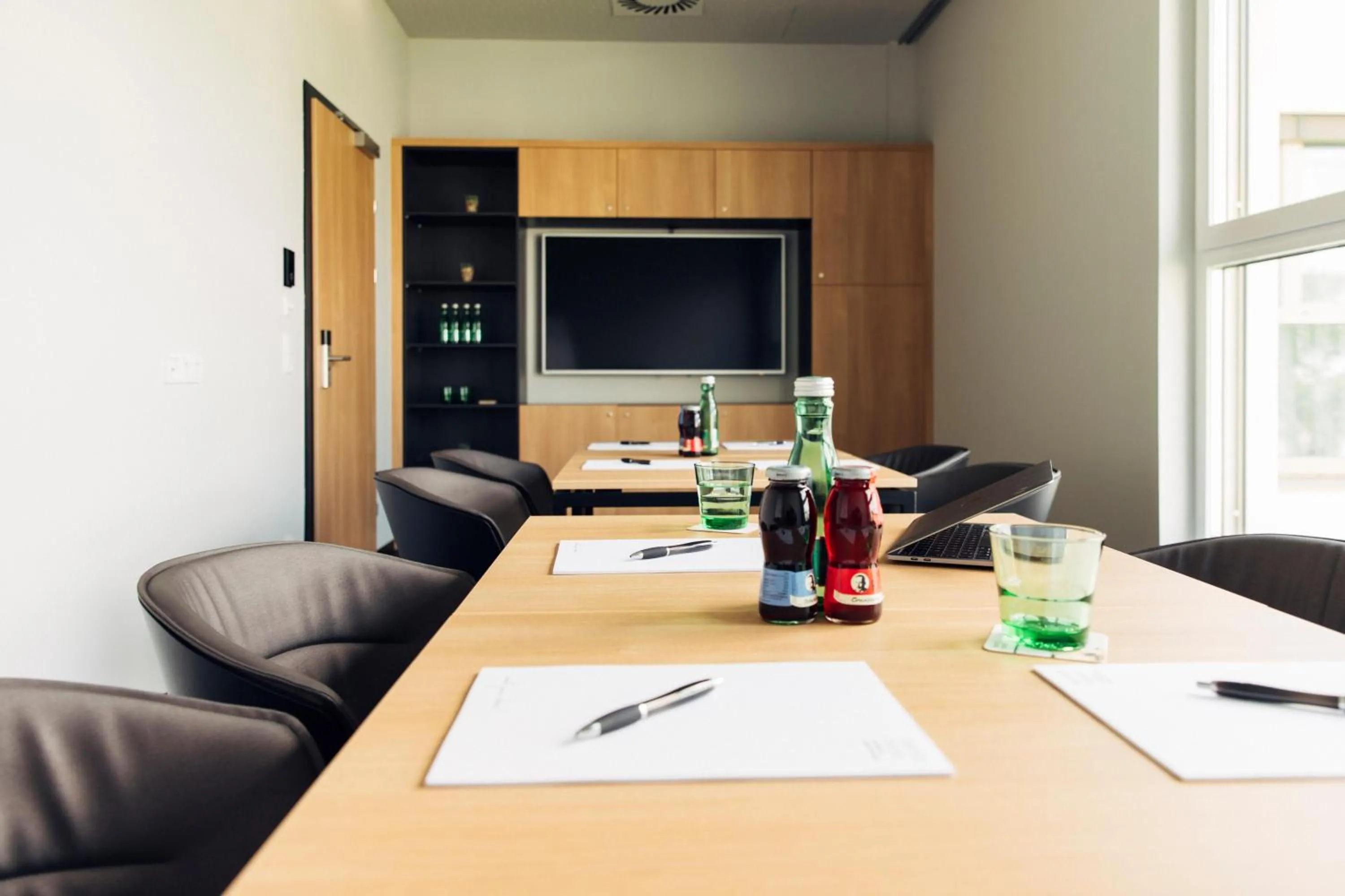 Meeting/conference room in harry's home Steyr hotel & apartments