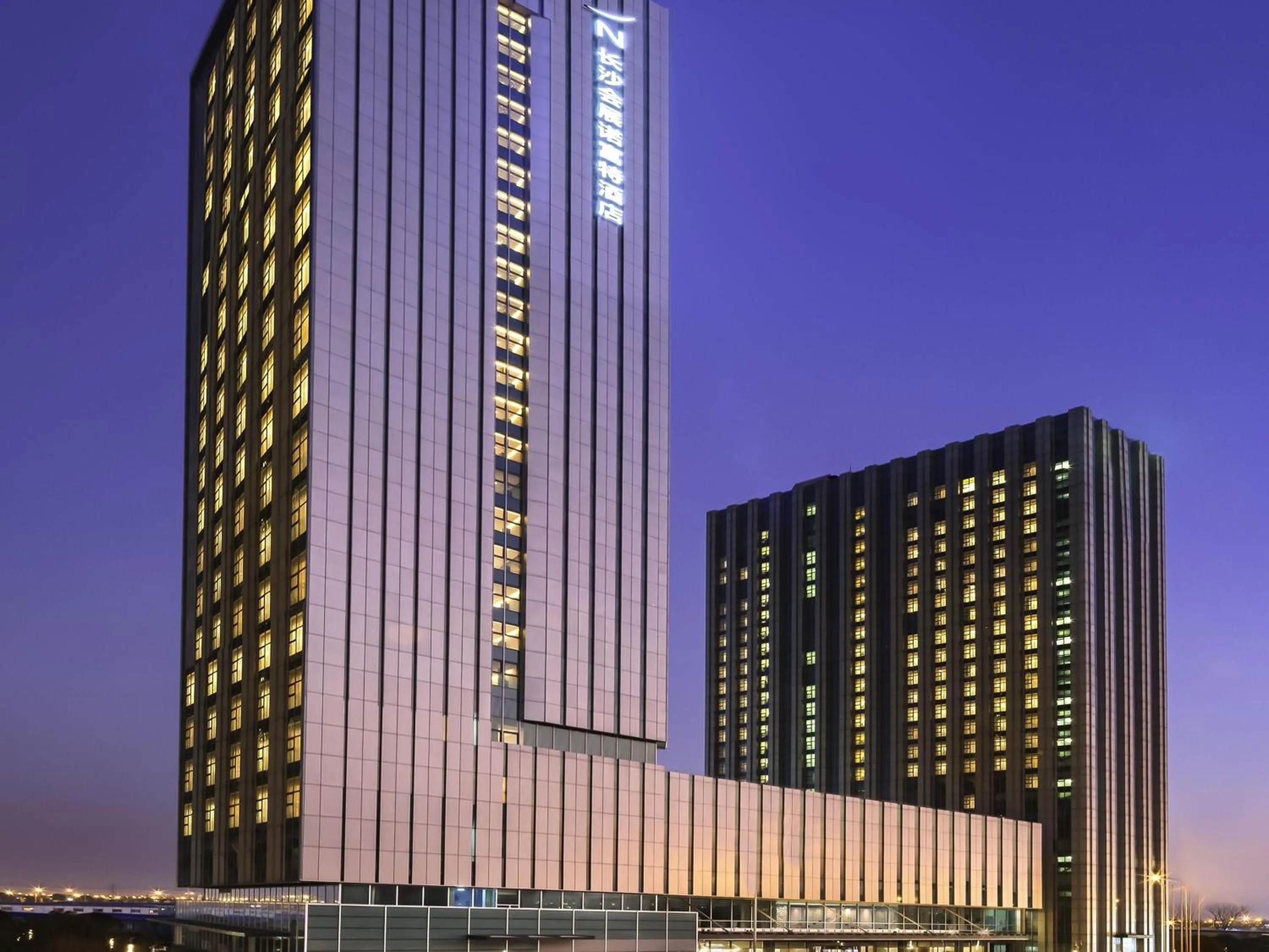 Property building in Novotel Changsha International Exhibition Center