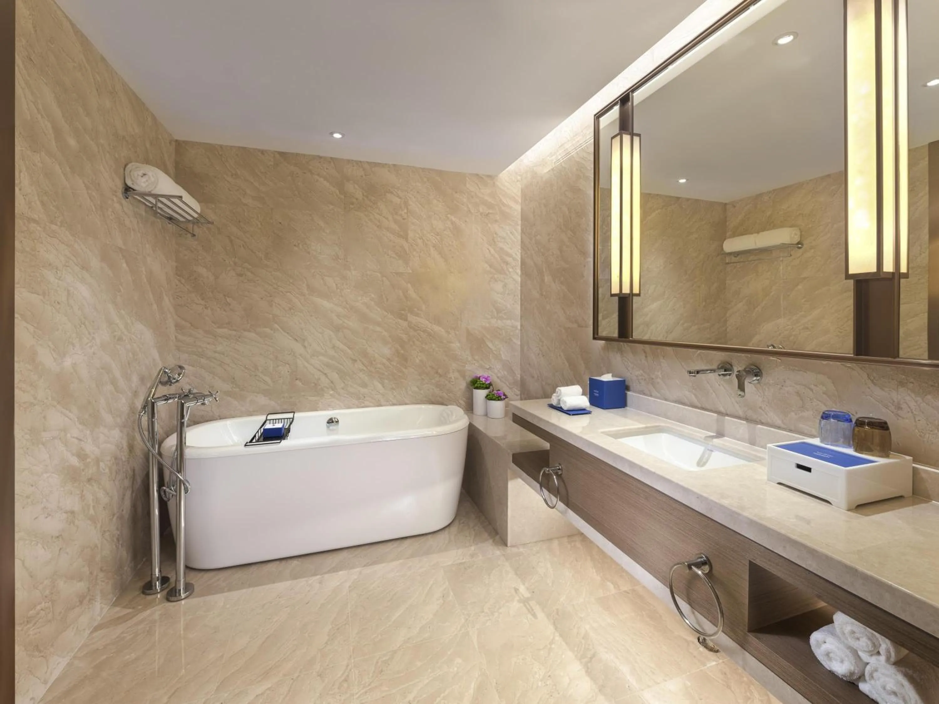 Bedroom in Novotel Changsha International Exhibition Center