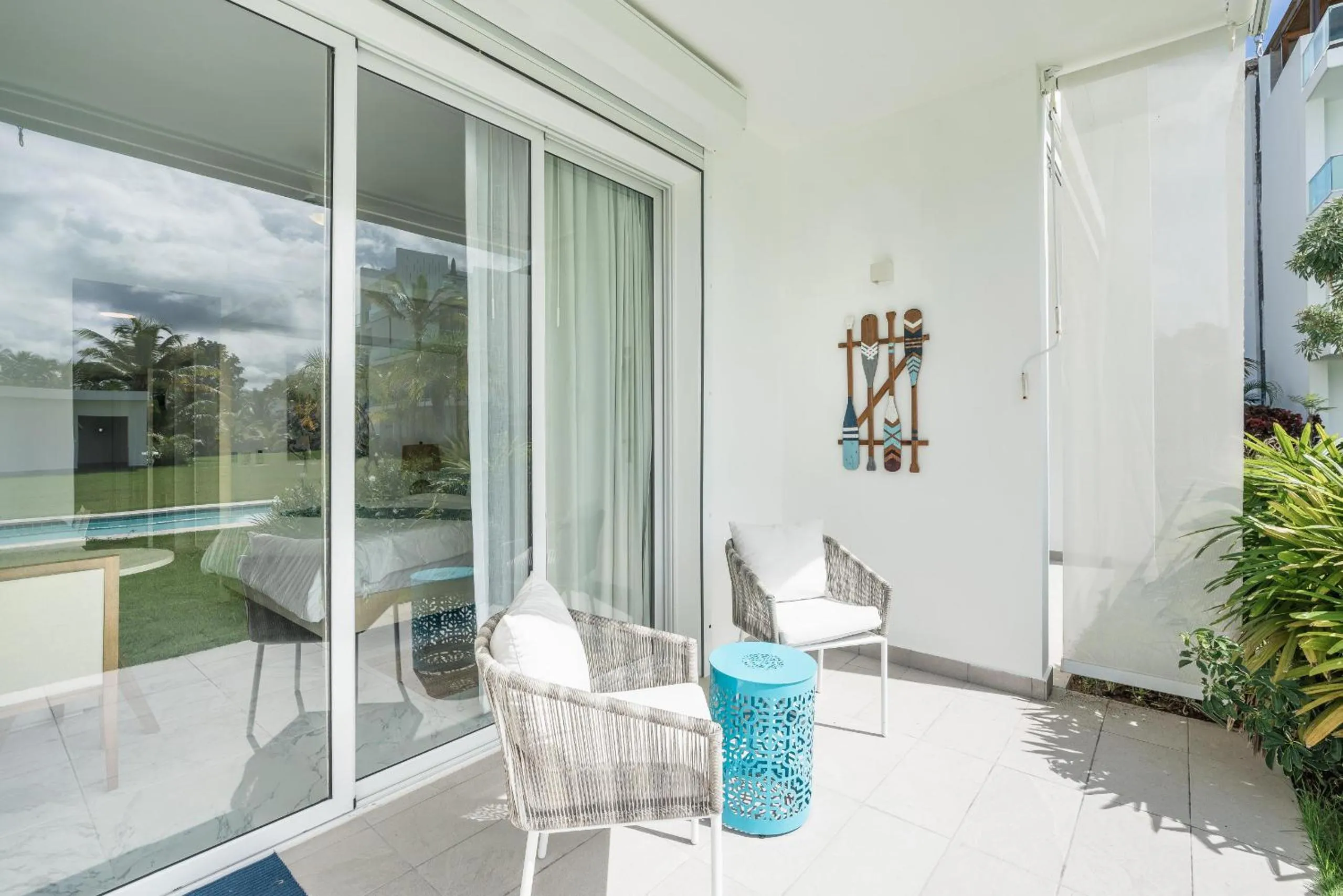 Playa Bonita Amazing Condo at Lake View