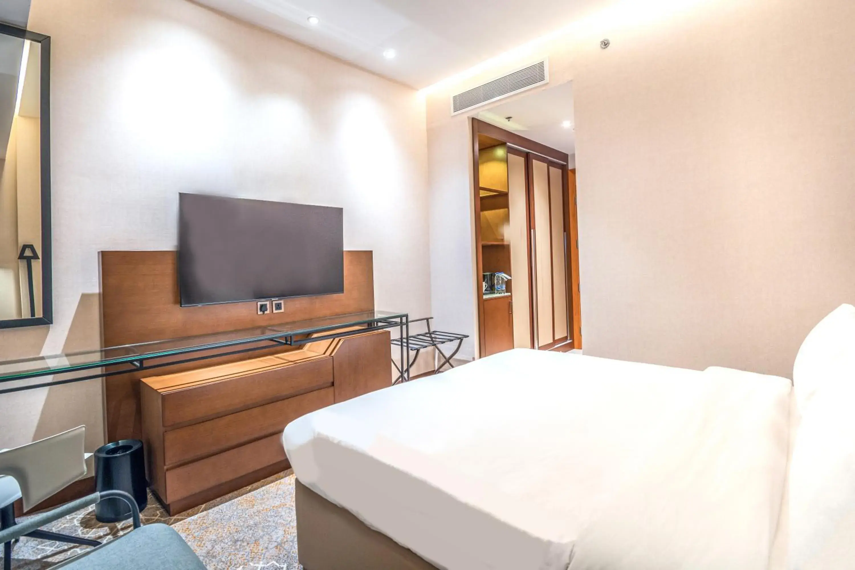 Executive Suite in Grand Plaza Hotel - KAFD Riyadh Executive Suite in Grand Plaza Hotel - KAFD Riyadh