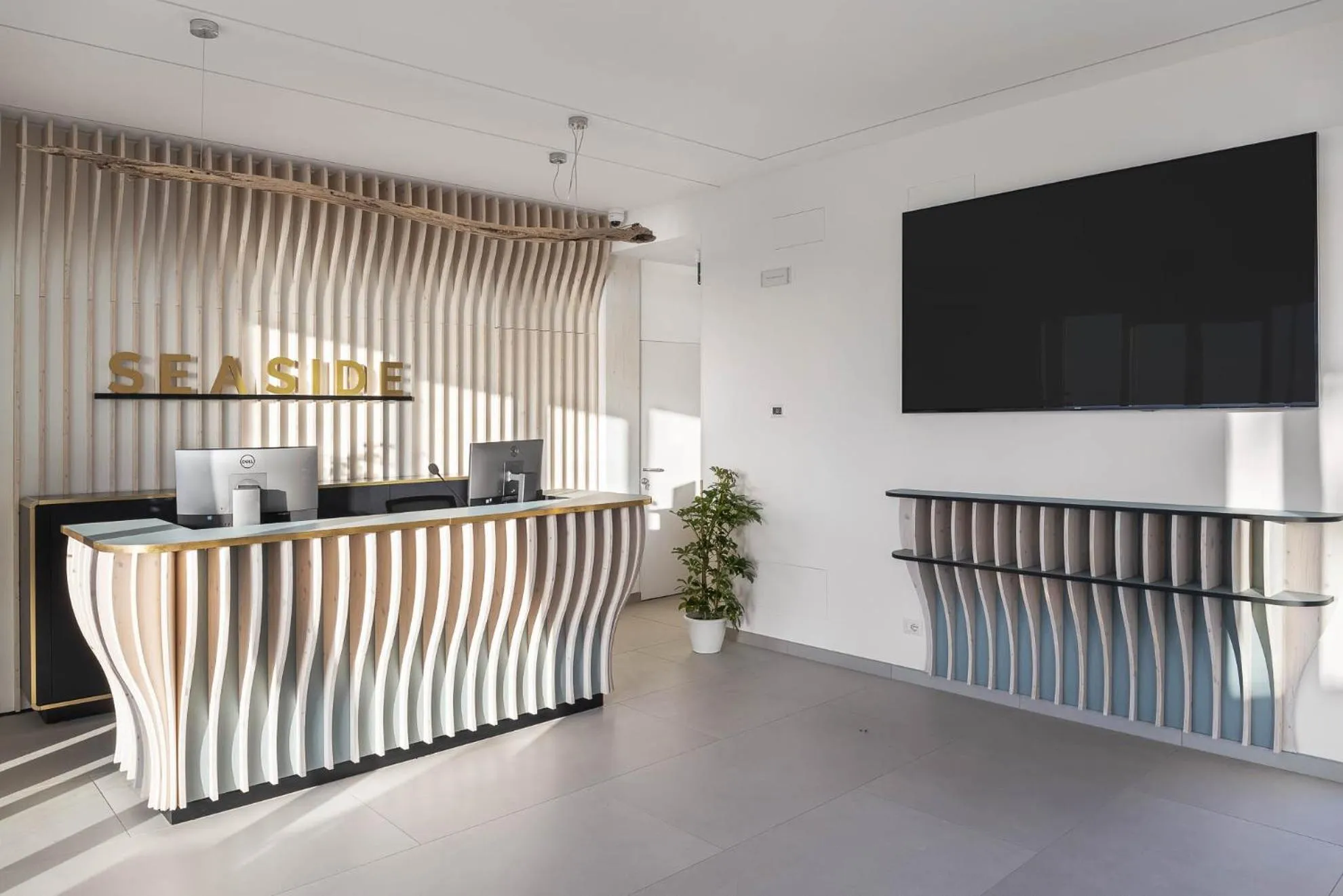 Lobby or reception in Seaside Hotel