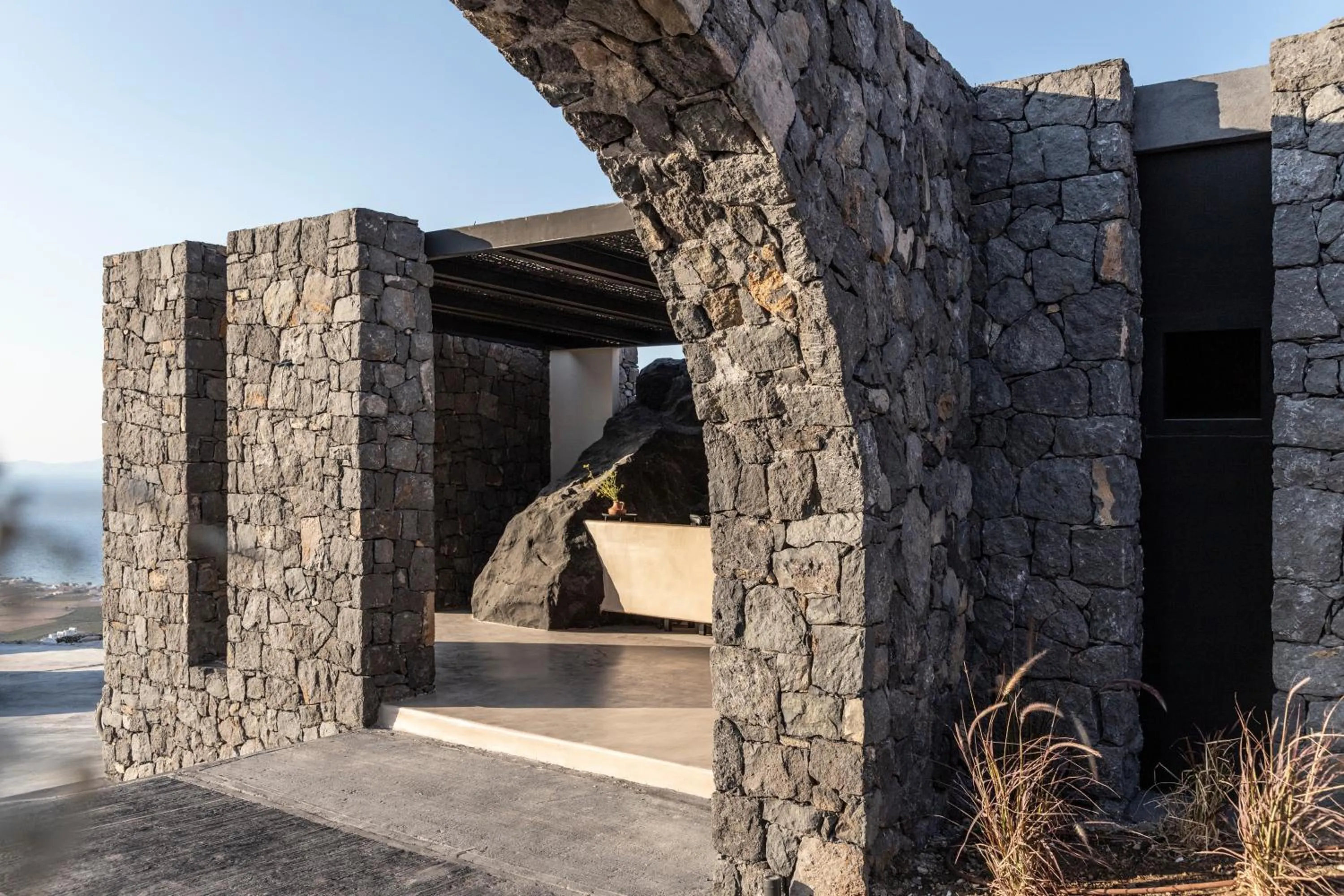 Property building in Nimbus Santorini