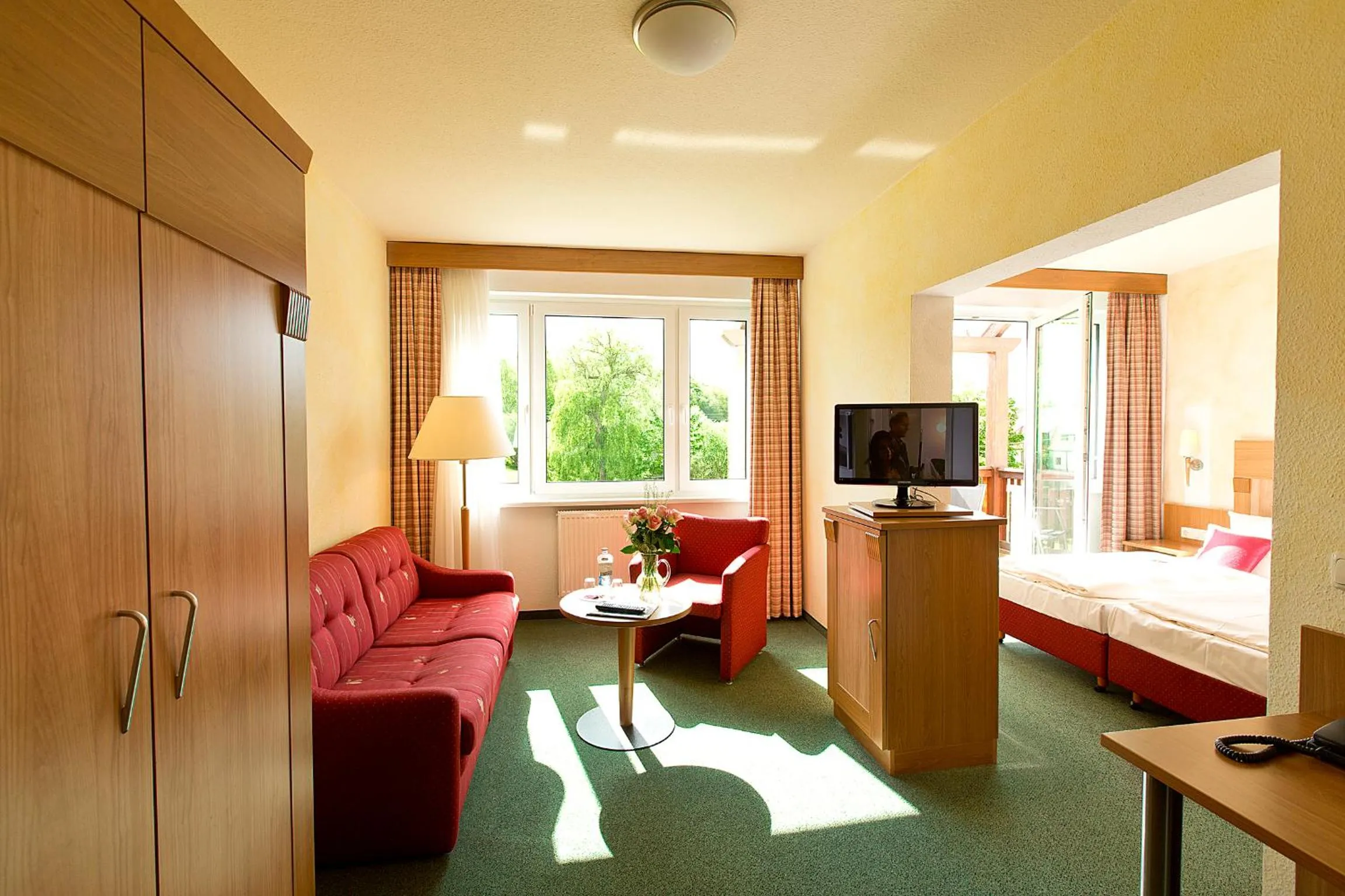 Balcony/Terrace, Bed in Gästehaus Kloster Nimbschen