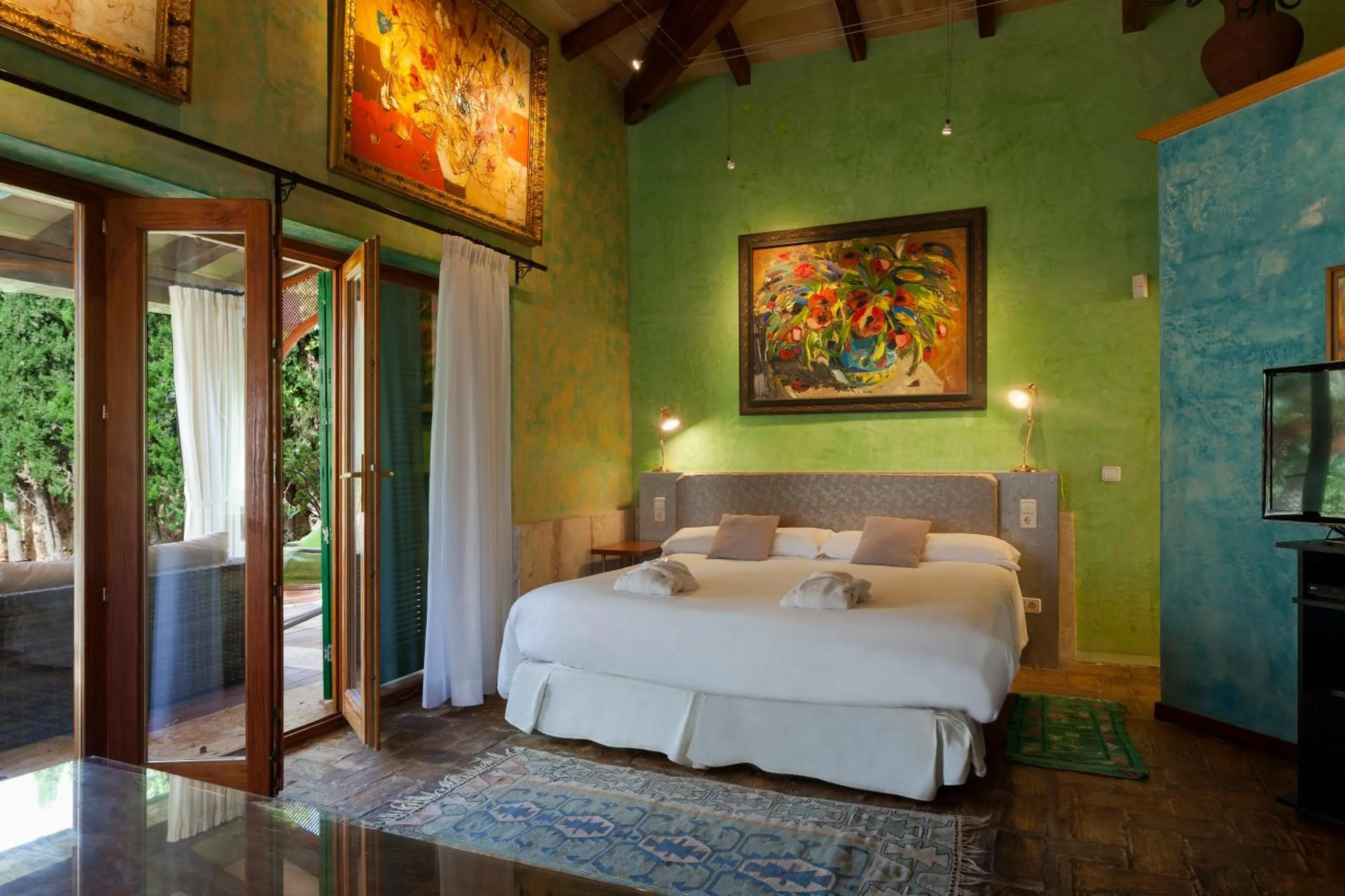 Bedroom, Bed in Es Revellar Art Resort - Adults Only