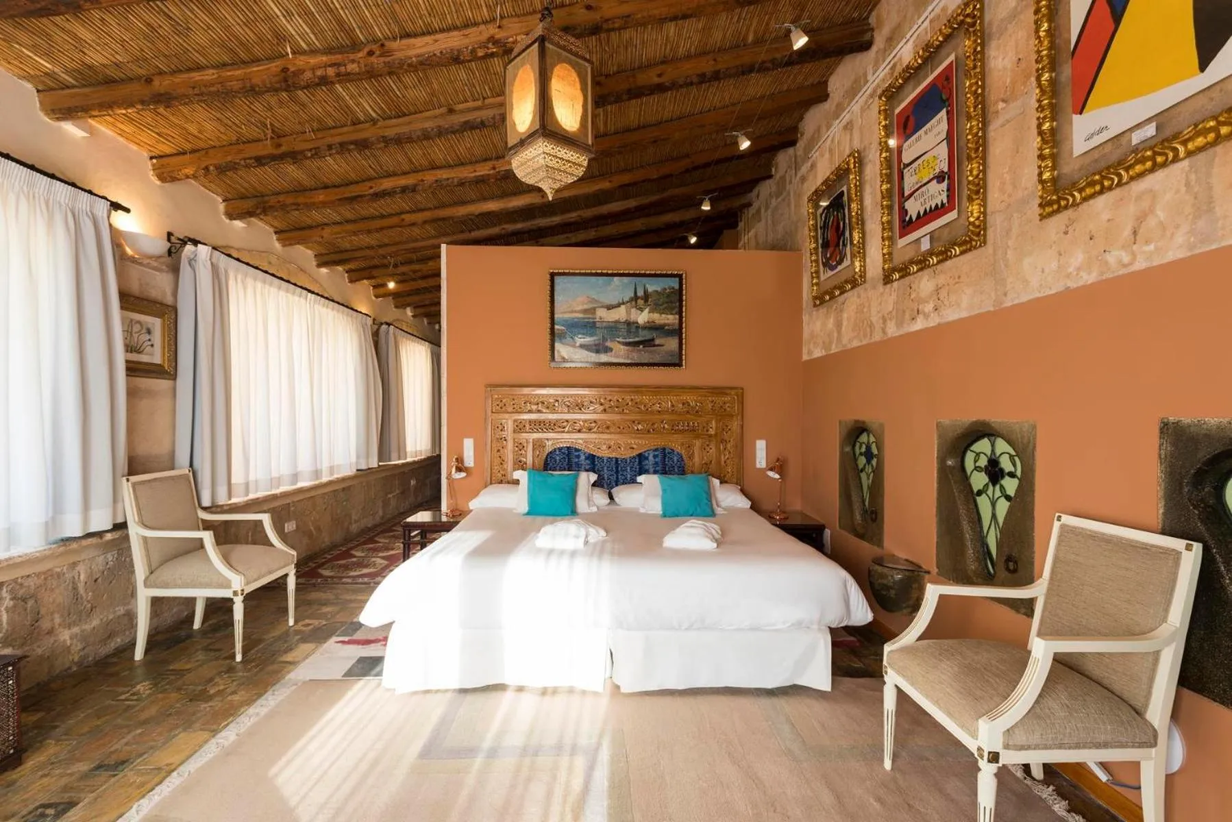 Bed in Es Revellar Art Resort - Adults Only