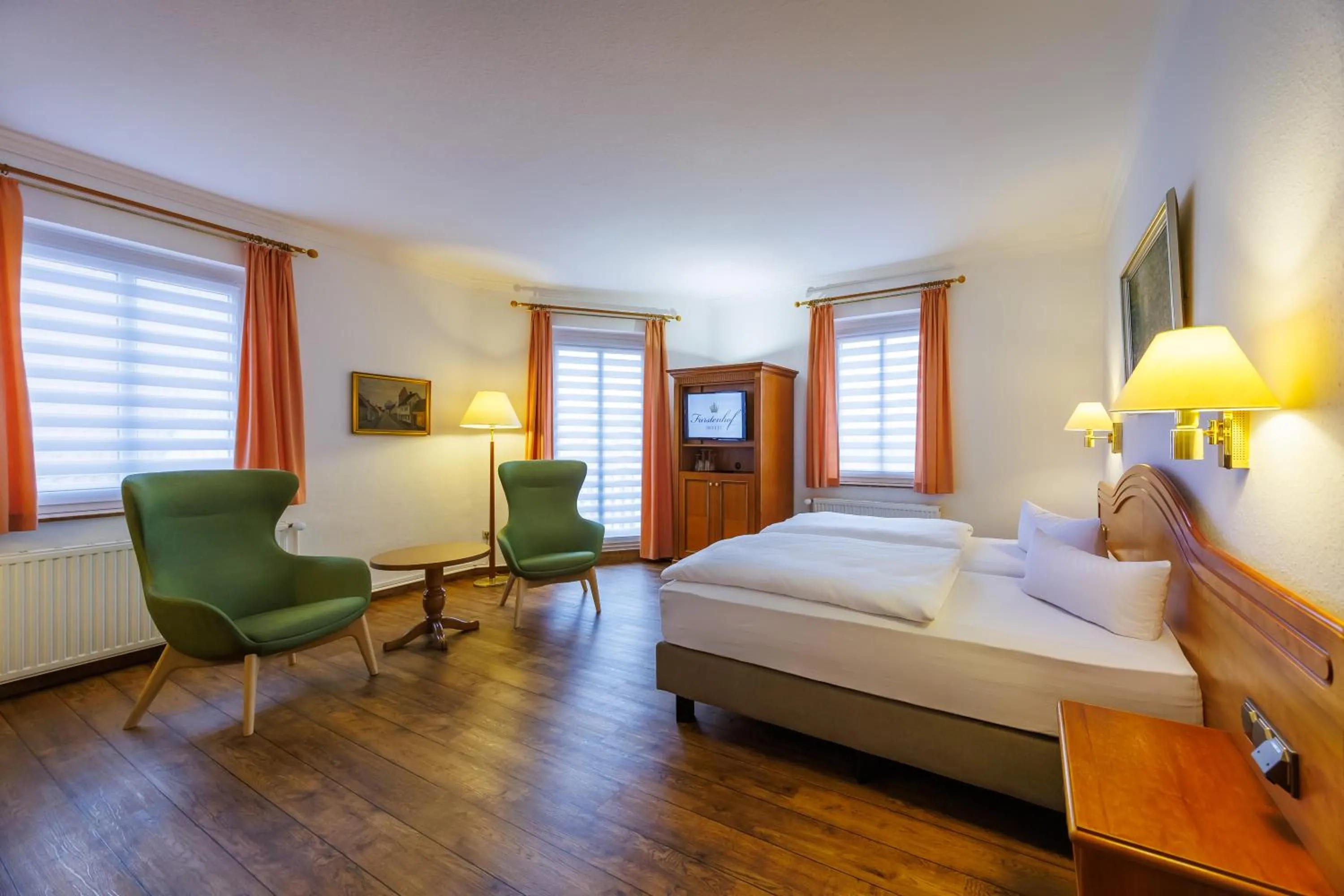 Photo of the whole room, Bed in Hotel Fürstenhof