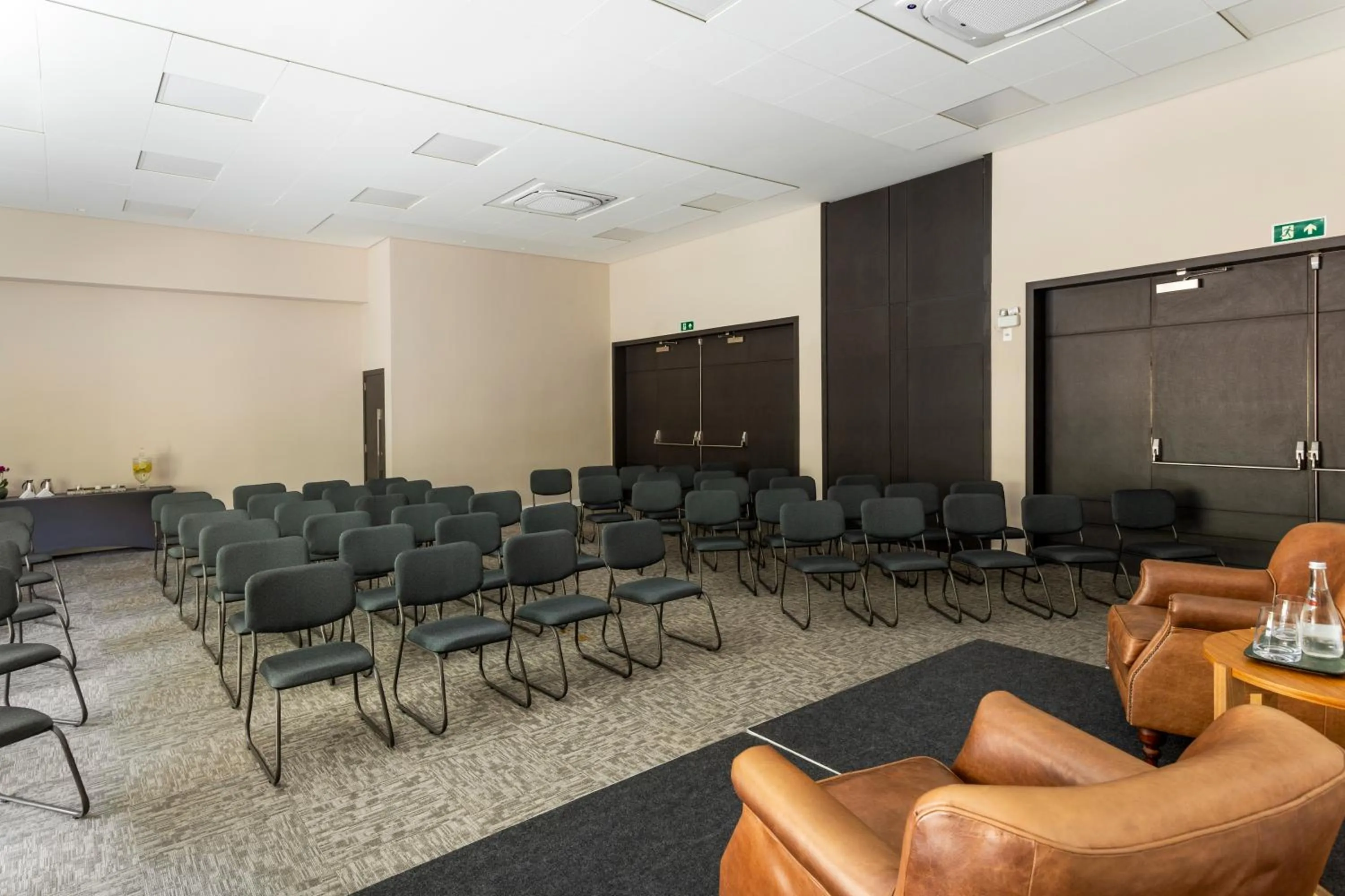 Meeting/conference room in Casa Marambaia Hotel