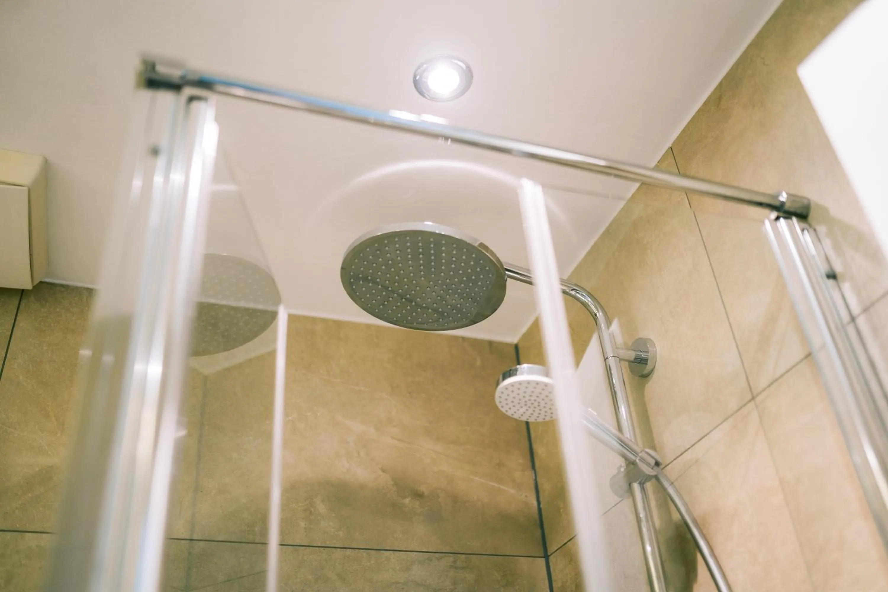 Bathroom in DämeritzSeehotel