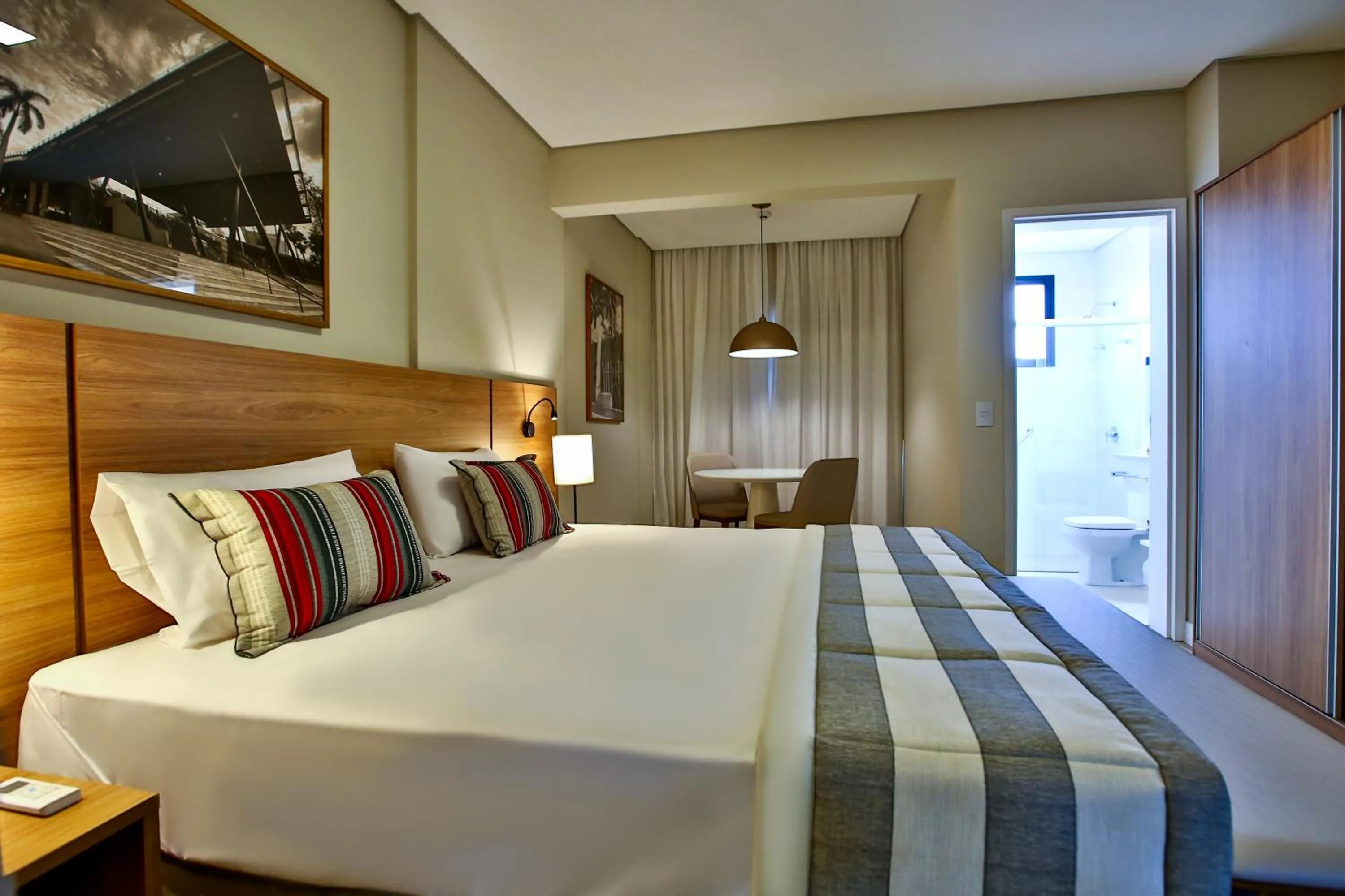 Photo of the whole room, Bed in Comfort Suites São José do Rio Preto