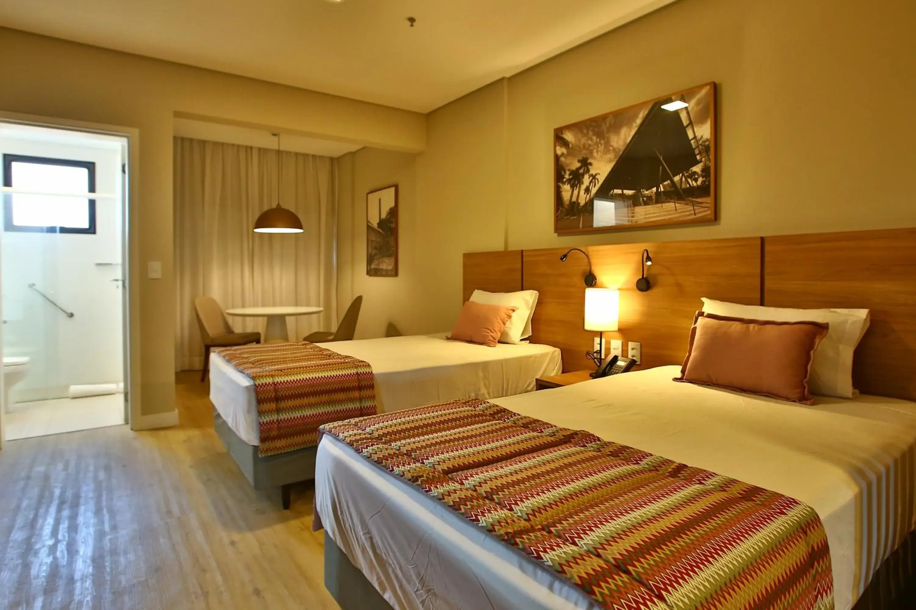 Photo of the whole room in Comfort Suites São José do Rio Preto Photo of the whole room in Comfort Suites São José do Rio Preto