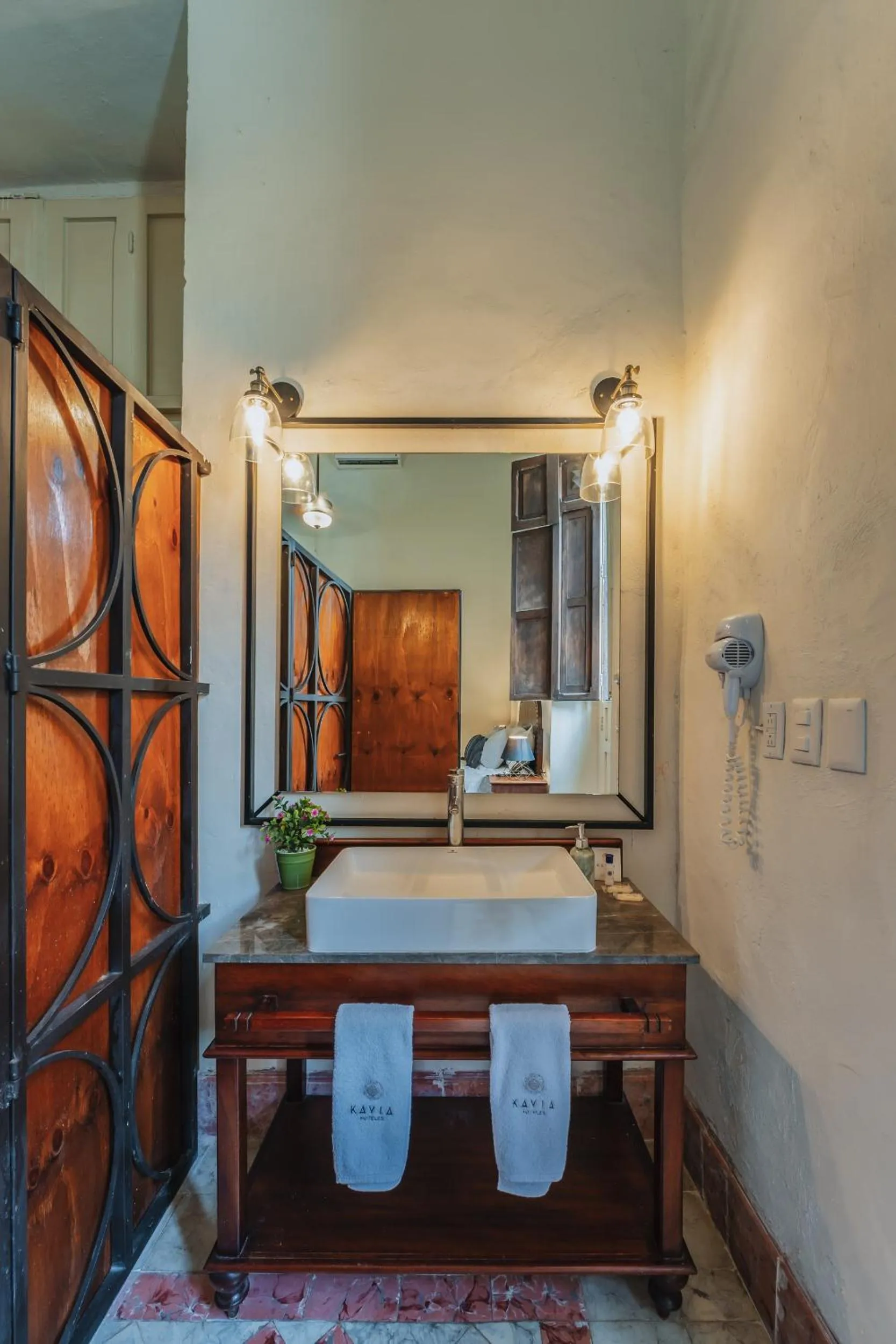 Bathroom in Hotel Boutique La Casona by Kavia