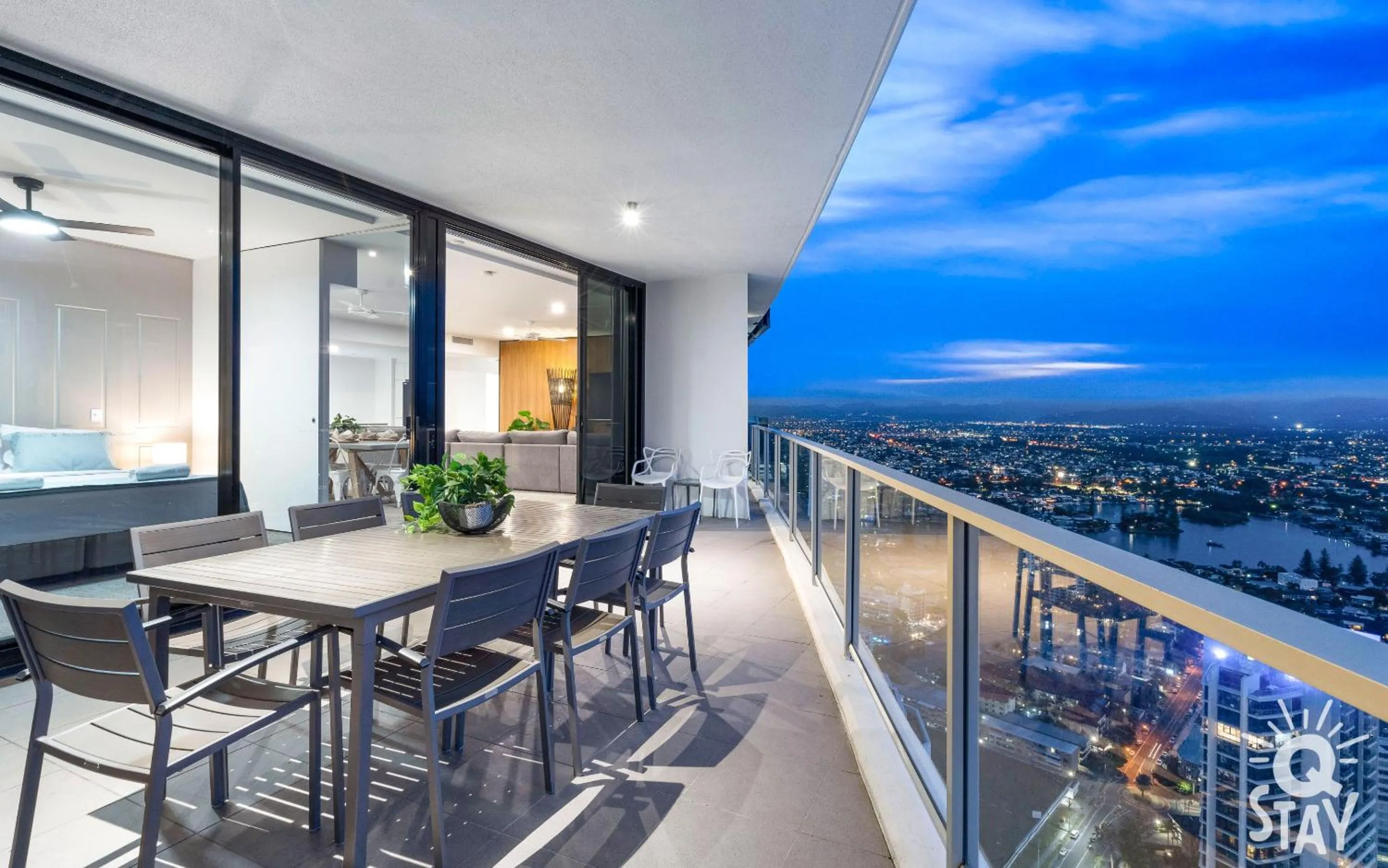 Balcony/Terrace in Circle on Cavill - QStay