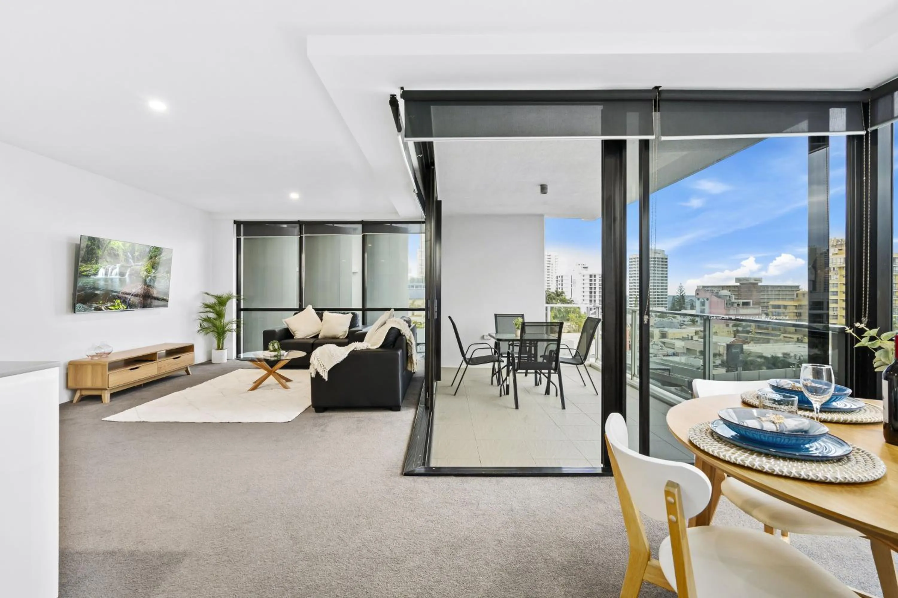 Living room in Circle on Cavill - QStay