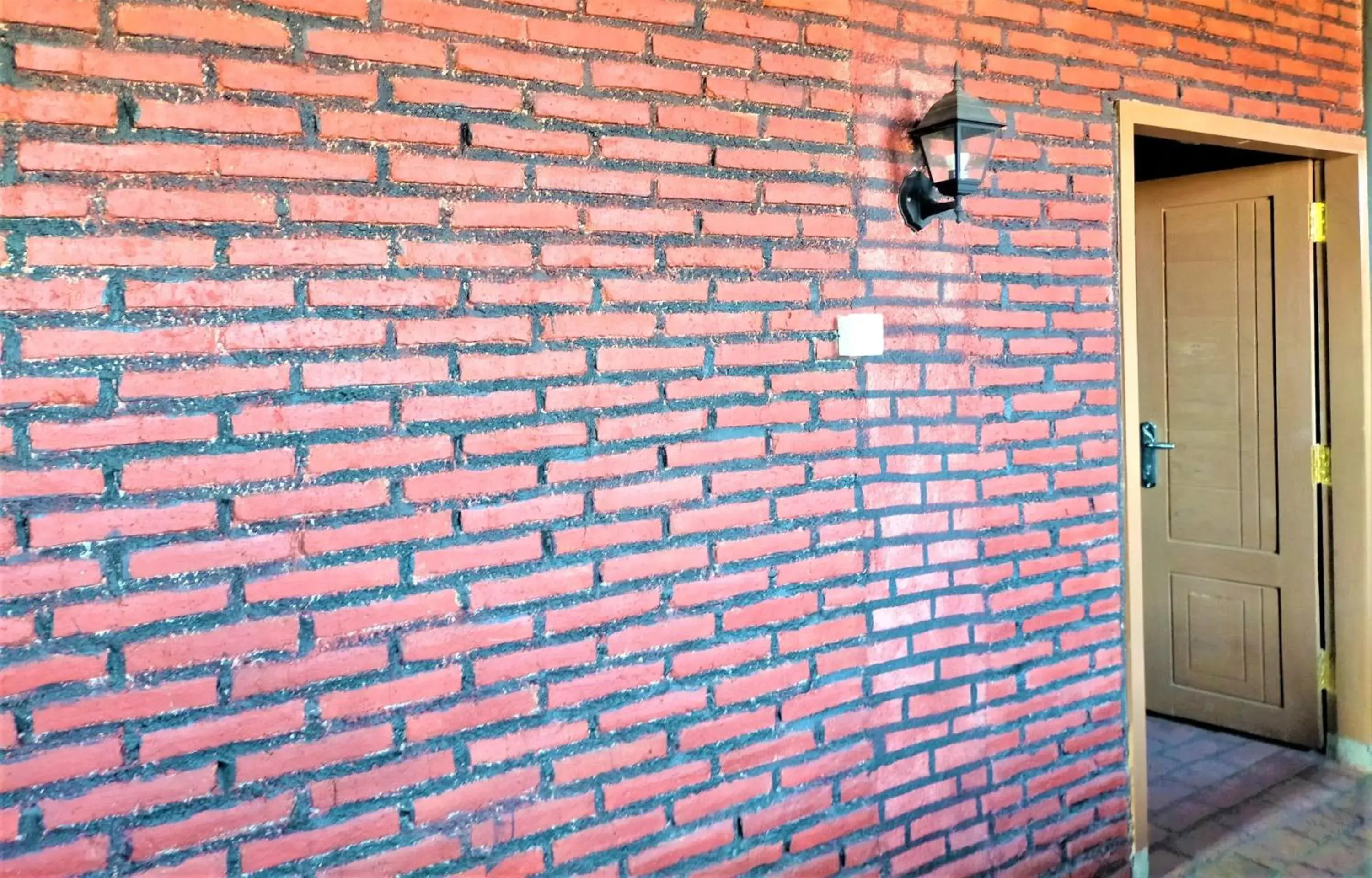 Facade/entrance in Kendang Kempul Hostel Facade/entrance in Kendang Kempul Hostel