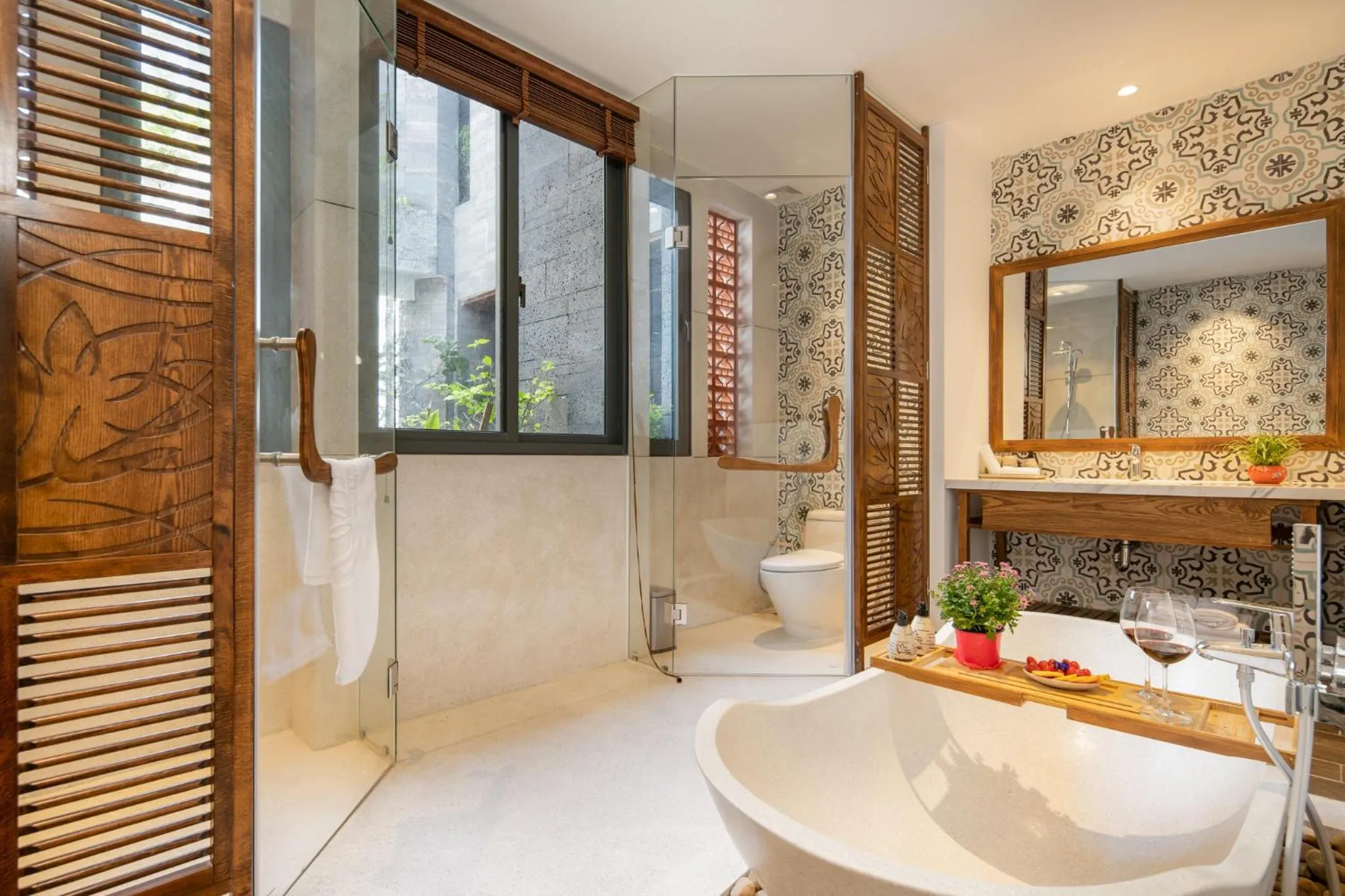 Bath in VernalHome Boutique Danang