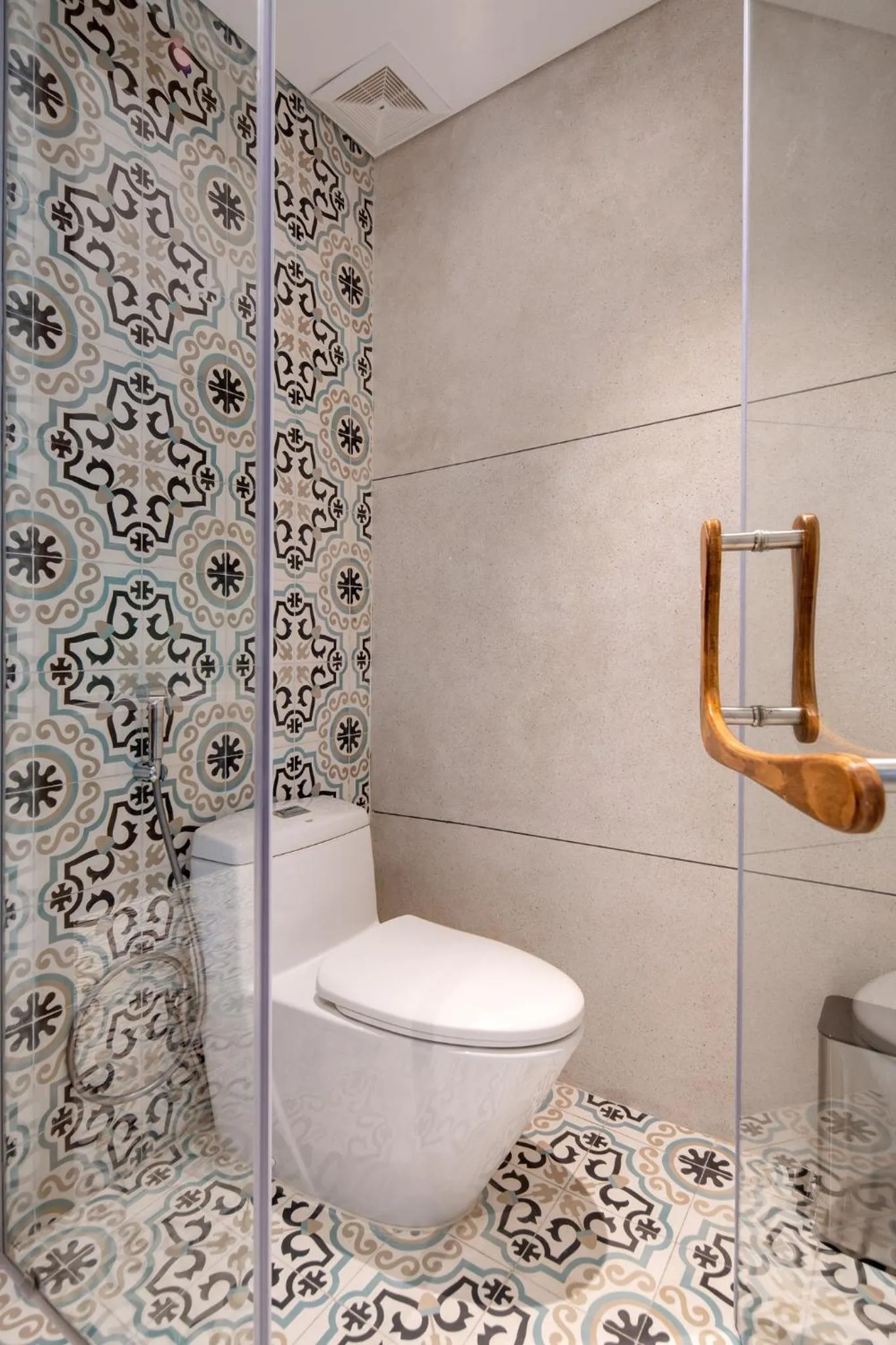 Toilet in VernalHome Boutique Danang