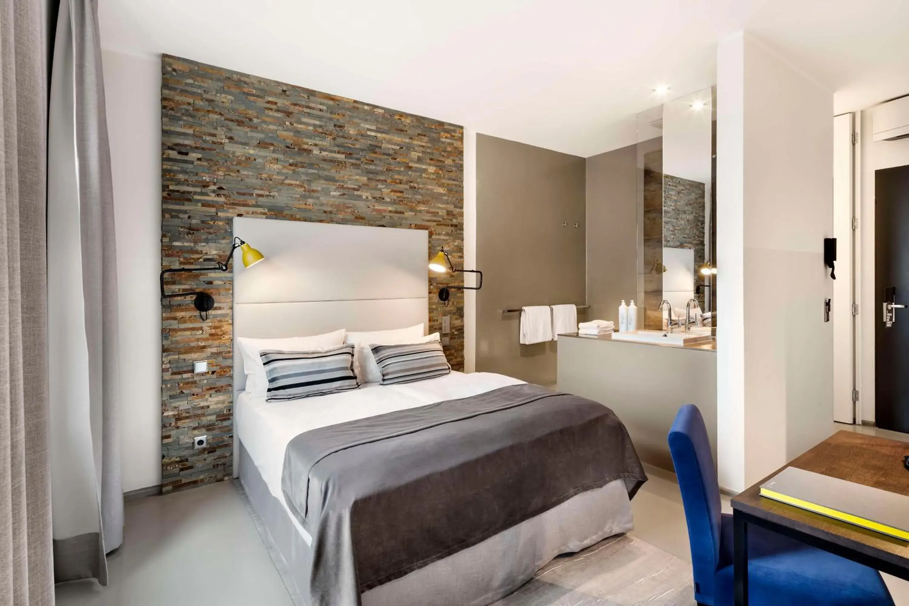 Bedroom, Bed in Lux 11 Berlin-Mitte Bedroom, Bed in Lux 11 Berlin-Mitte