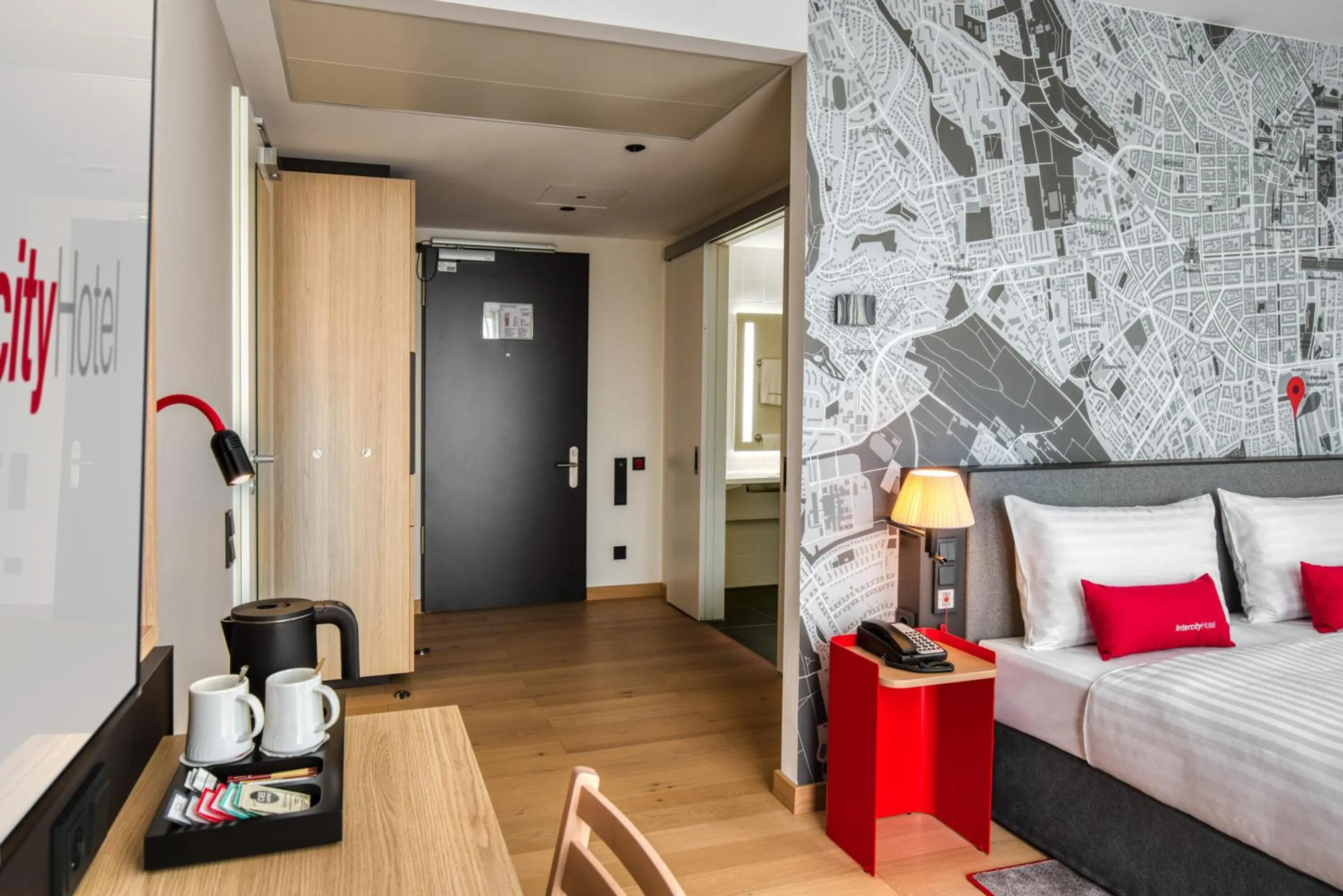 Photo of the whole room, Bed in IntercityHotel Wiesbaden