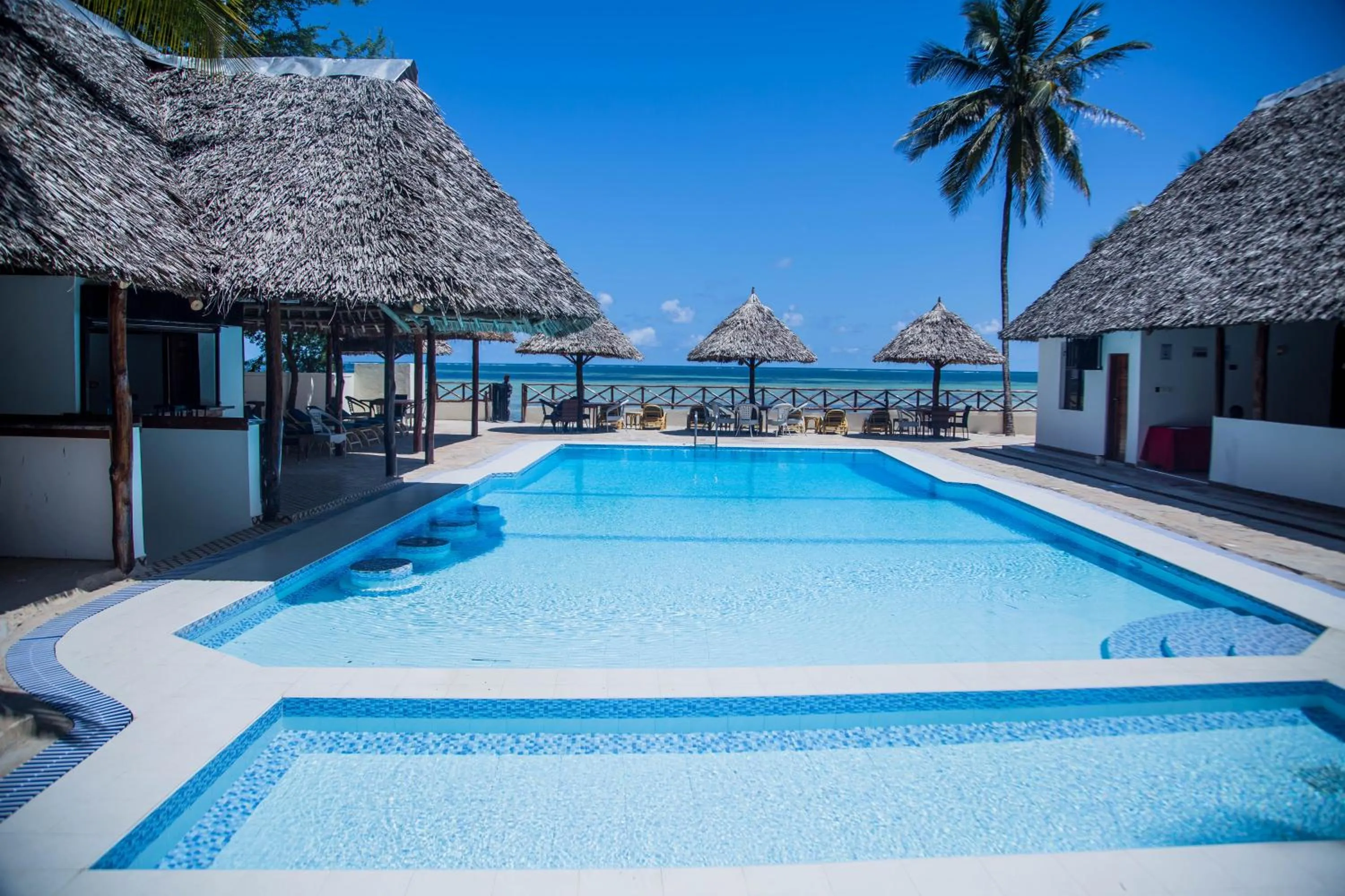 Swimming pool in Sheratton Beach Villagio