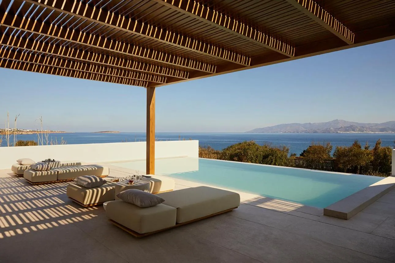 PAROCKS Luxury Hotel & Spa