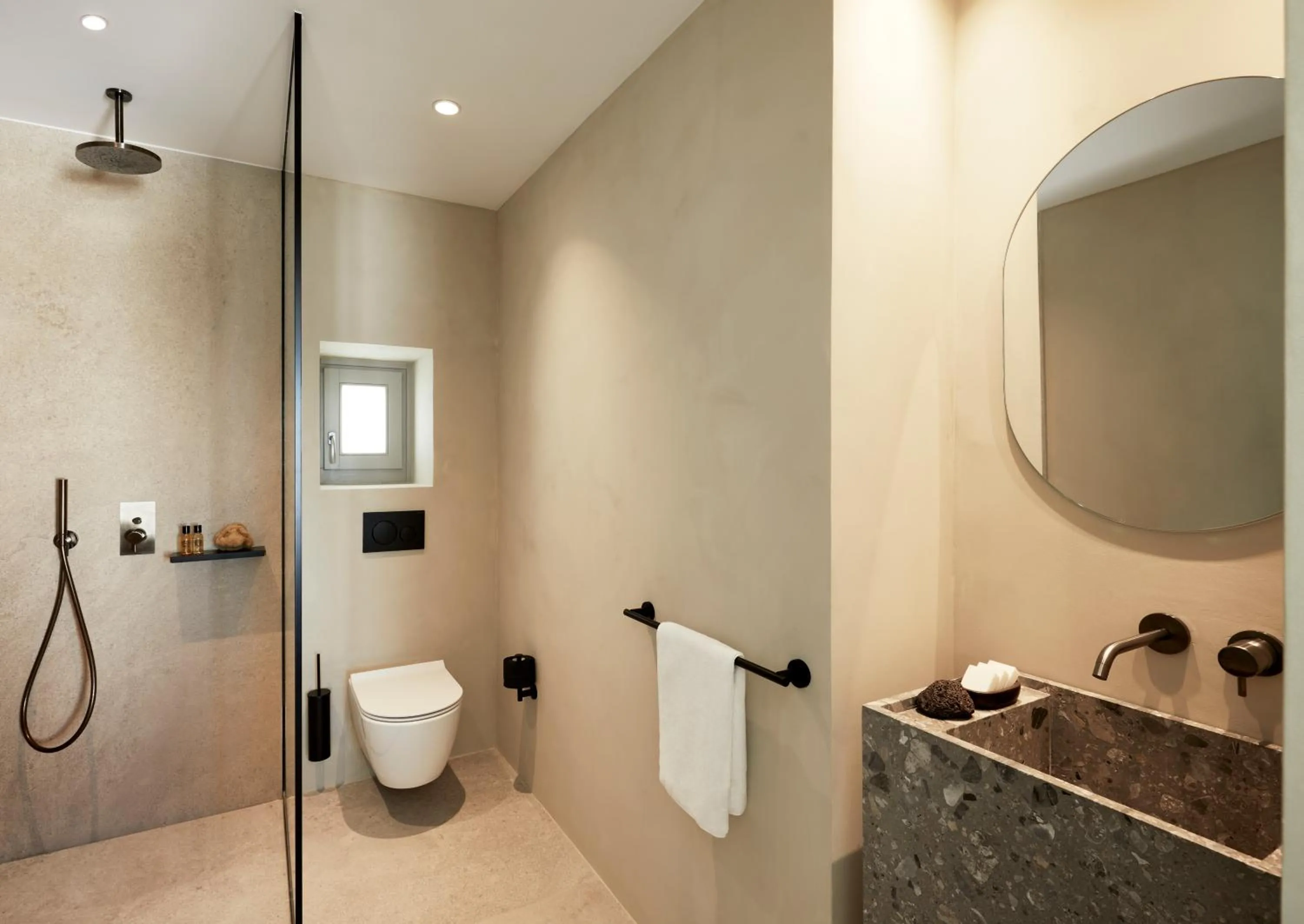 PAROCKS Luxury Hotel & Spa