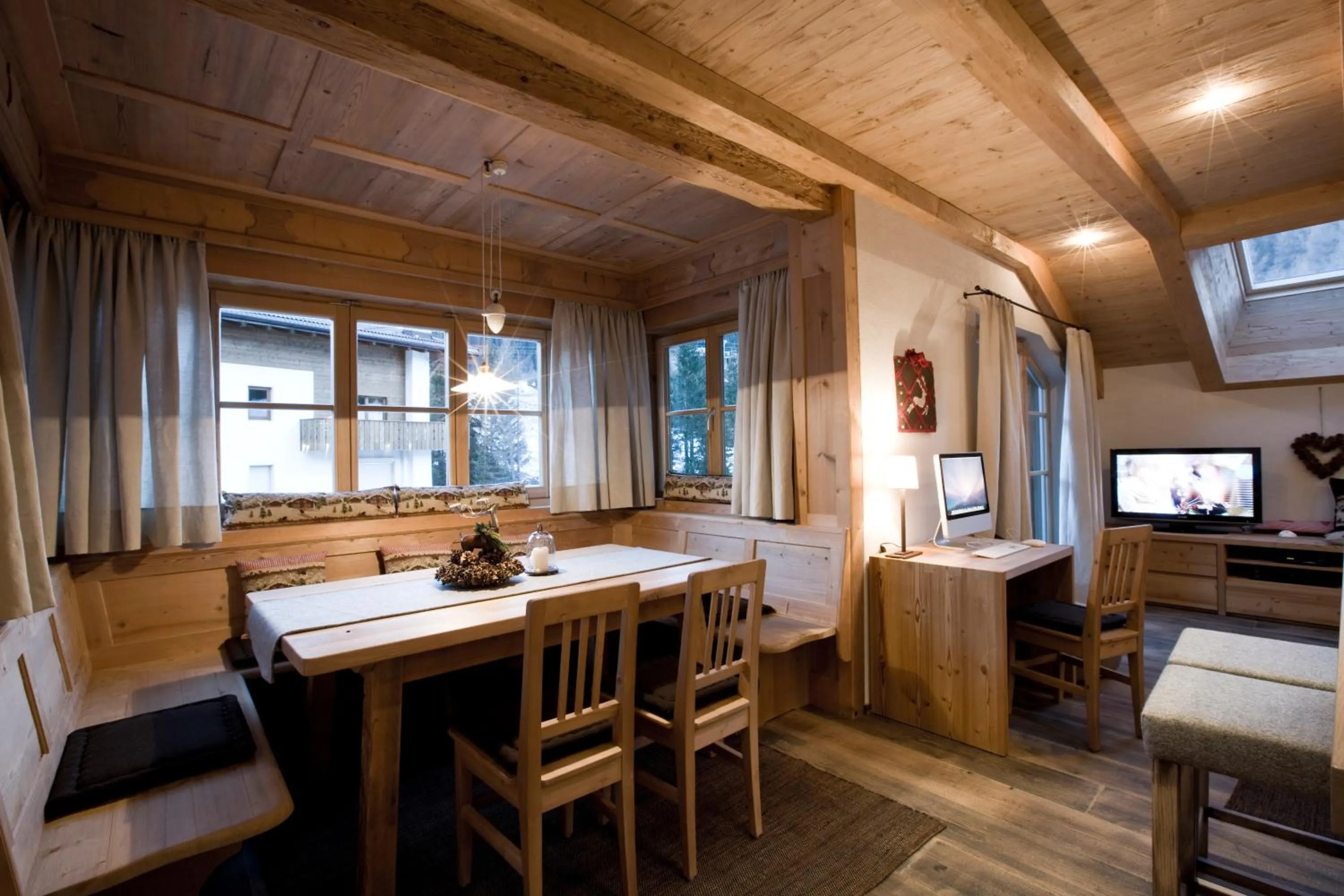 Dining area in Chalet Corvara