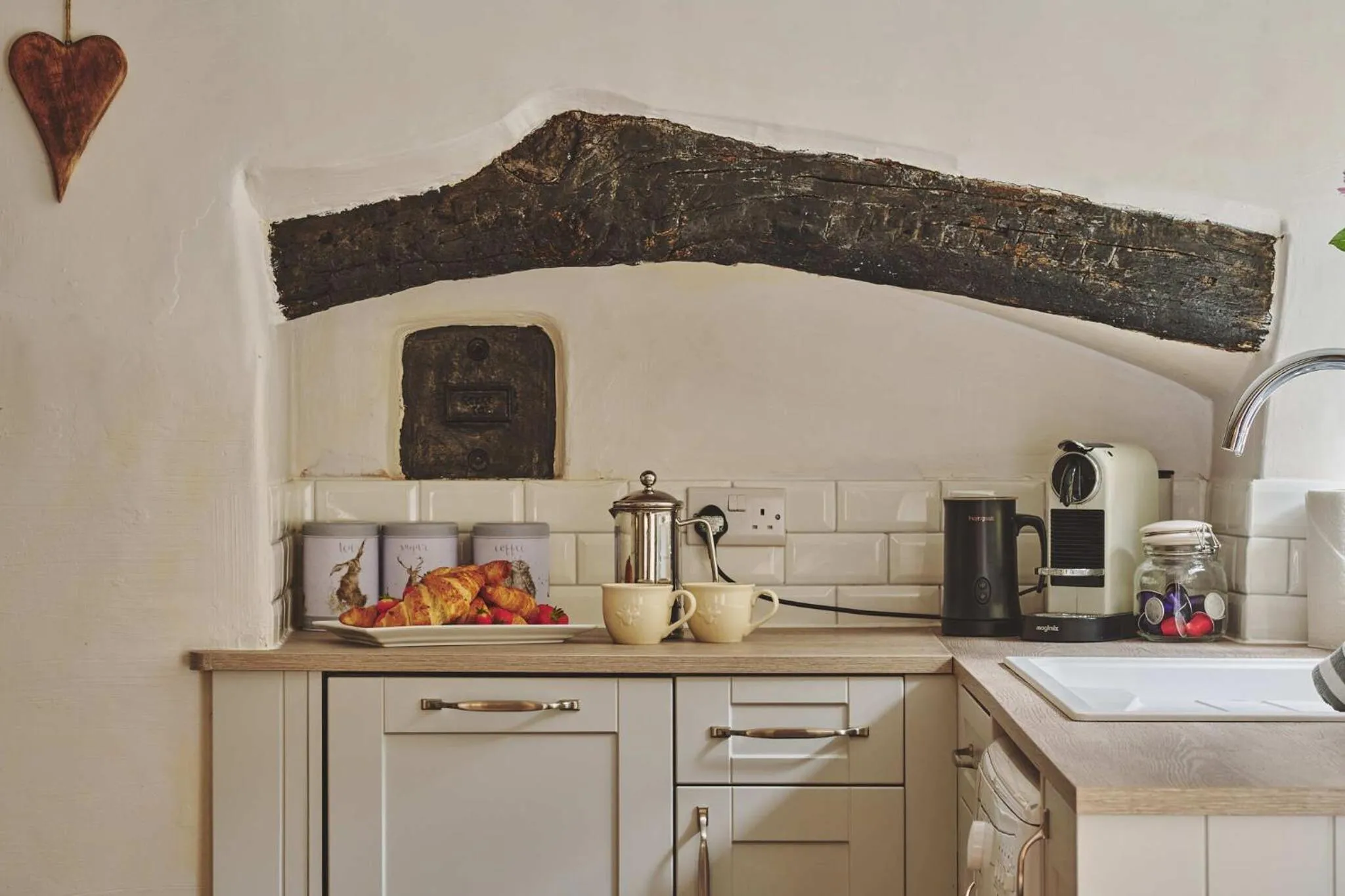 Kitchen or kitchenette in Coniston House - Eco Hot Tub